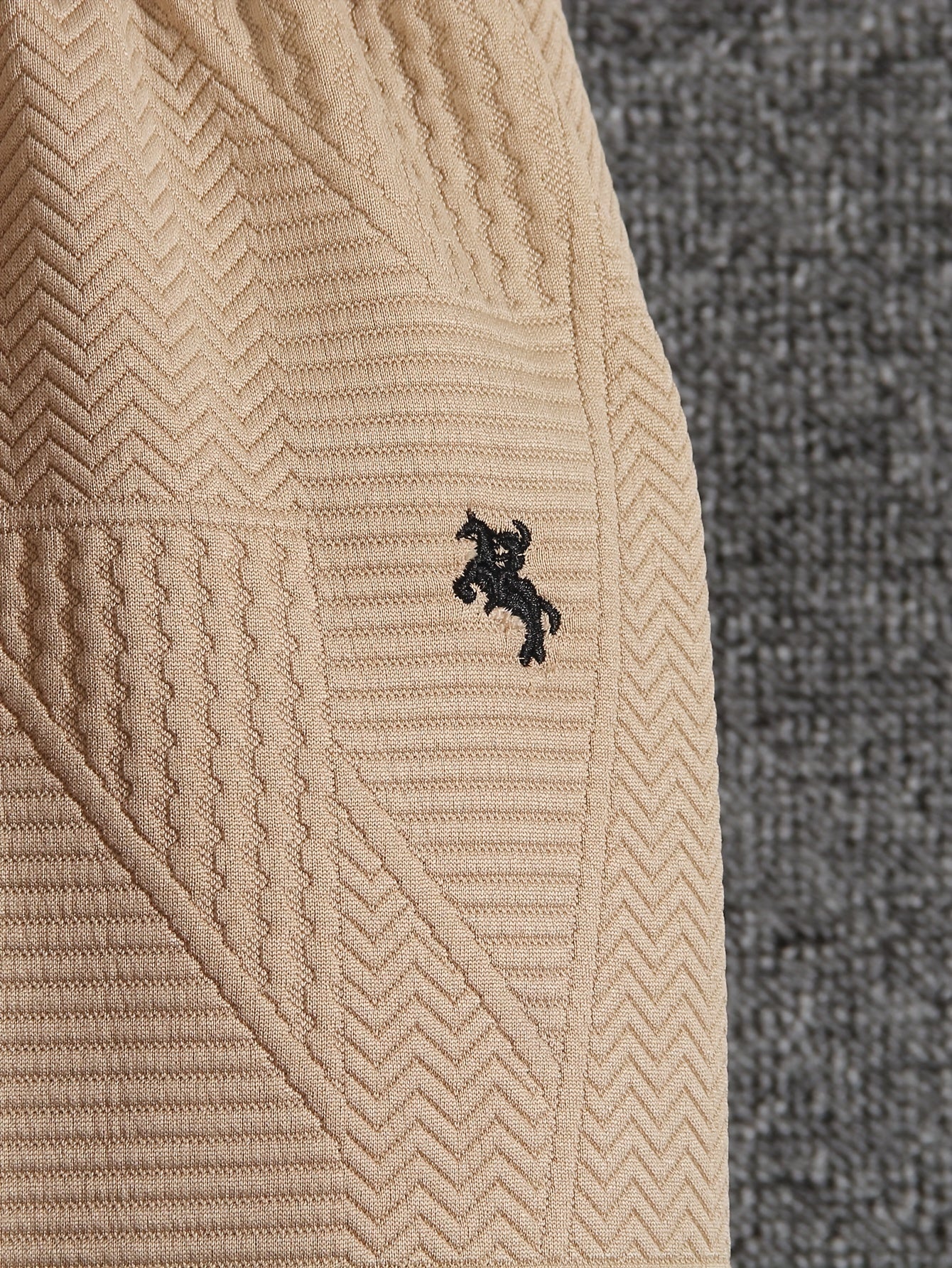 Cozy Fleece Zip-Up Hoodie & Pants Set - Beige Geometric Pattern, Long Sleeve Casual Winter Outfit with Pockets, Elastic Waistband, and Button-Up Front, Perfect for Fall/Winter, Cozy Clothing | Playful Design | Elastic Waistba