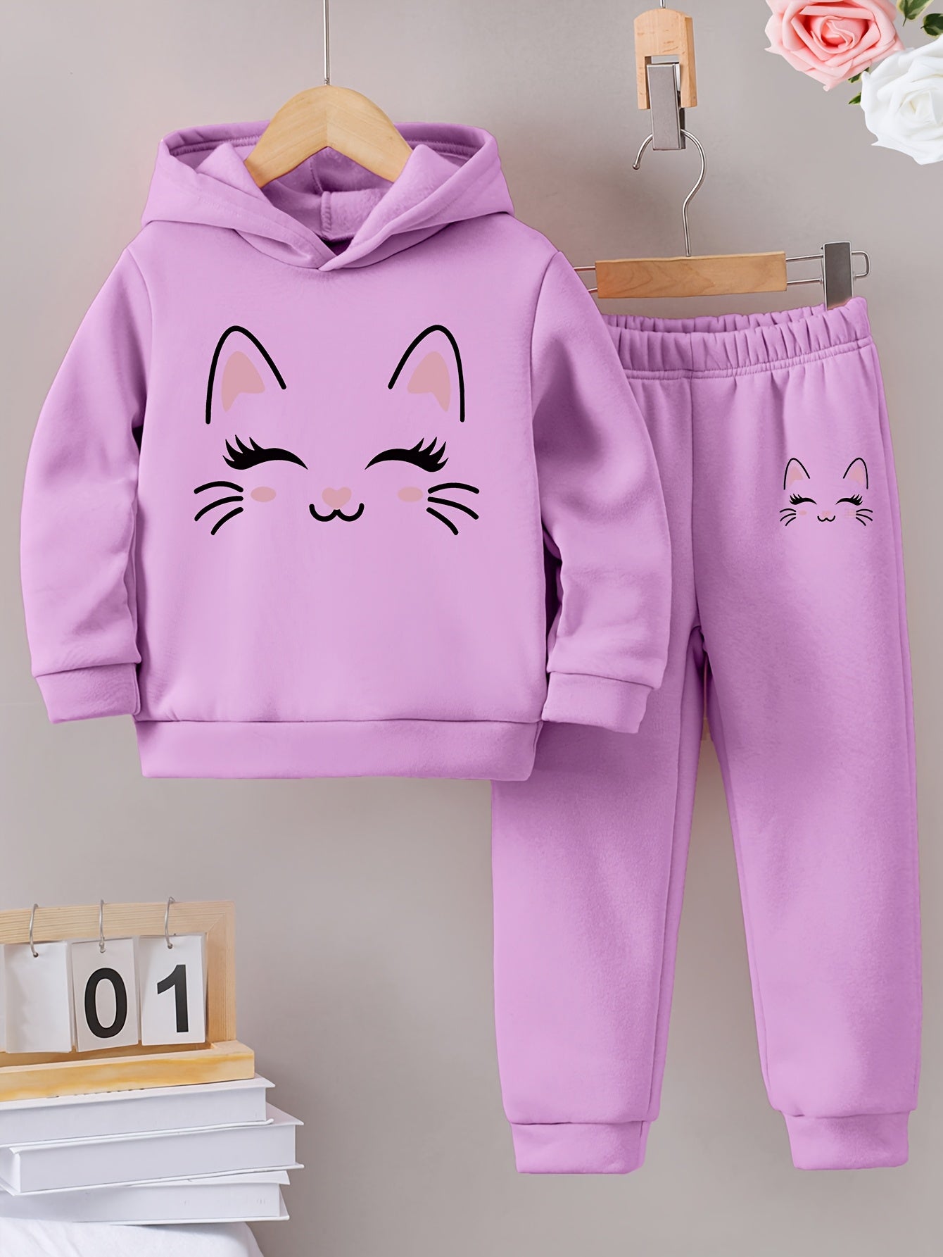 Autumn/Winter Smile Face Kitten Graphic Print Warm Fleece Hooded Sweatshirt And Sports Trousers for Girls, for Outdoor