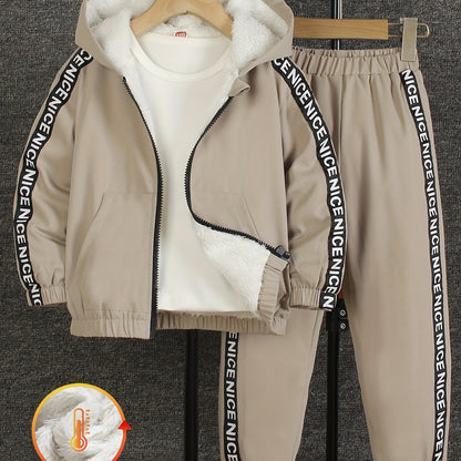 2pcs Set: a Set of Young Boys' Autumn And Winter Fleece Long-Sleeved Trousers Suit, for Outdoor