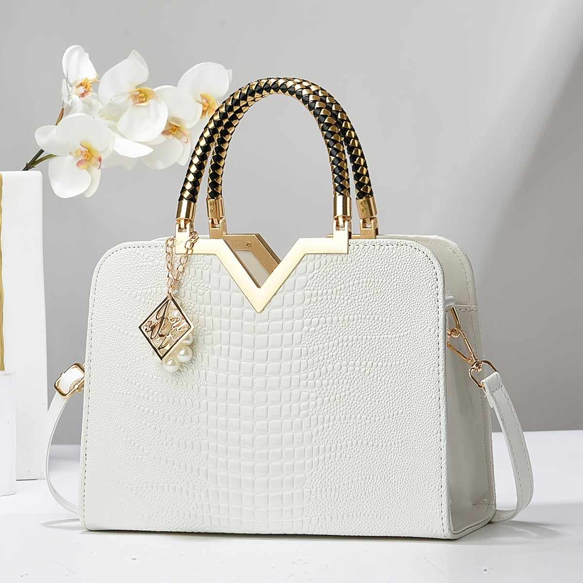 Elegant Tote Bag for Women, Large Capacity Crocodile Pattern Shoulder Bag, Lightweight with Zipper Closure, Polyester Lined, Versatile Fashion Accessory