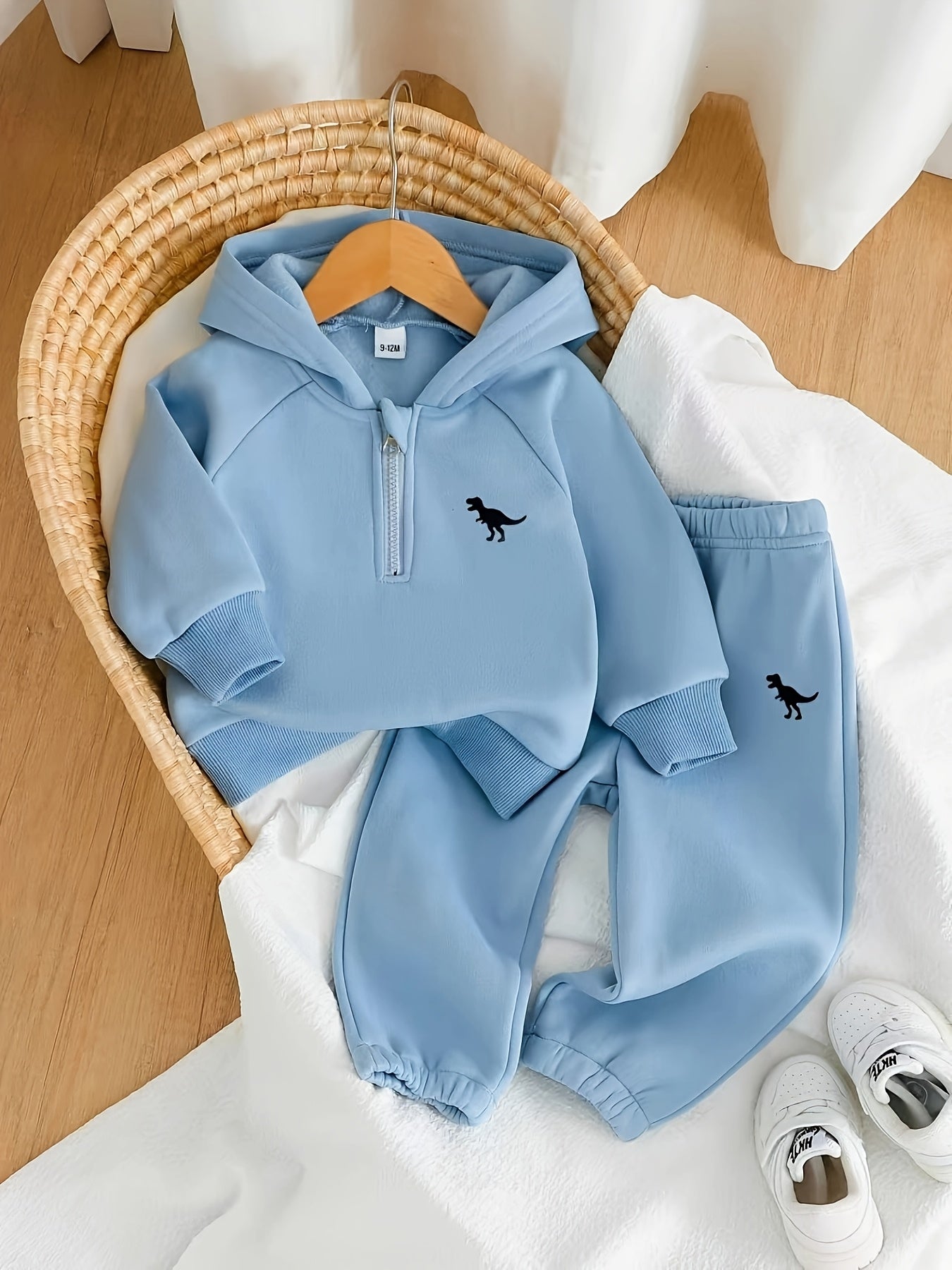 Boys' Fall/Winter Casual Hoodie Set with Zipper Sweater and Pants