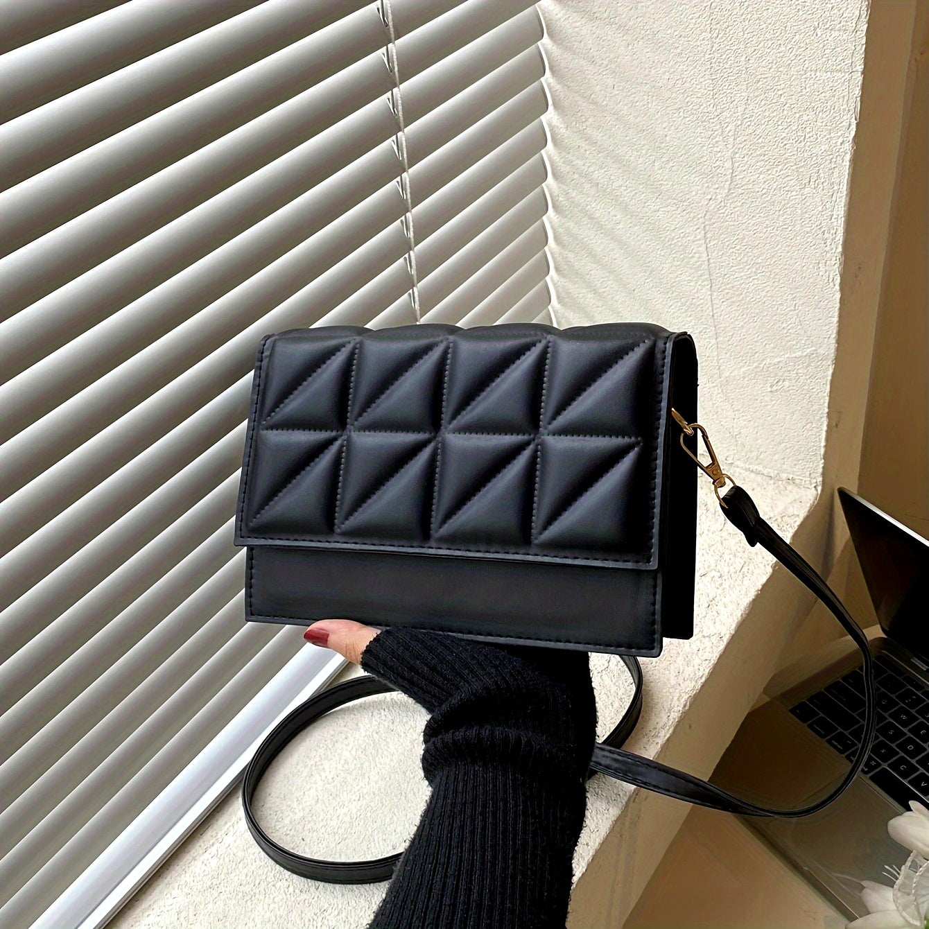 Black Minimalist Mini Square Shoulder Bag, All Matching Argyle Pattern Flap Crossbody Bag