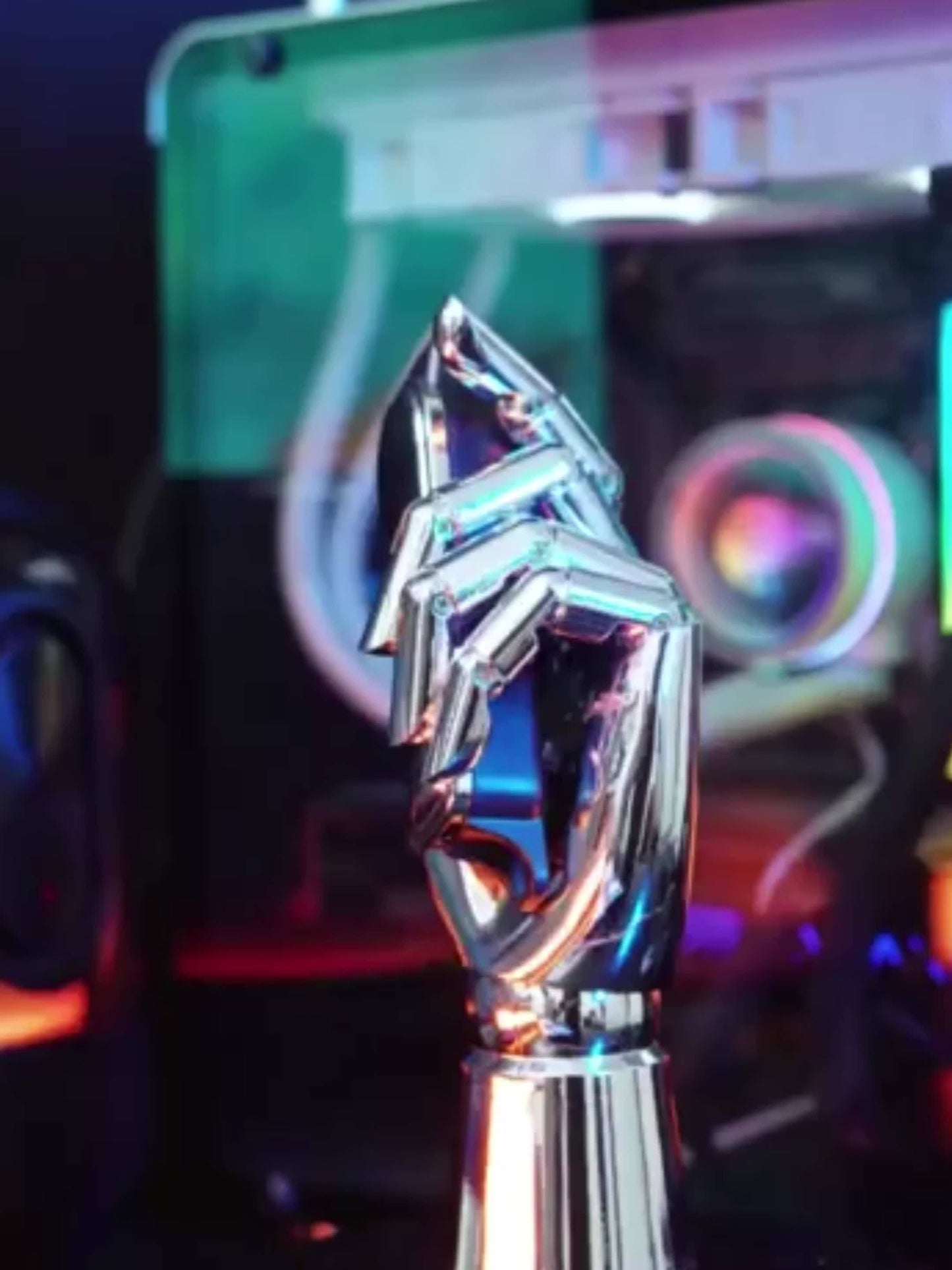 Electric Hair Clipper for Home Use, Electric Razor, Carving Trimmer, Bald Head Tool, Electric Shaver for Adults, Includes Four Combs, USB Rechargeable, Perfect Haircutting Tool