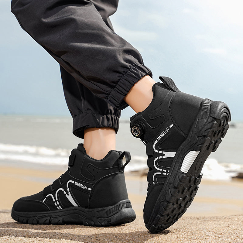 Men's Casual Chukka Boots for Hiking and Outdoor Use
