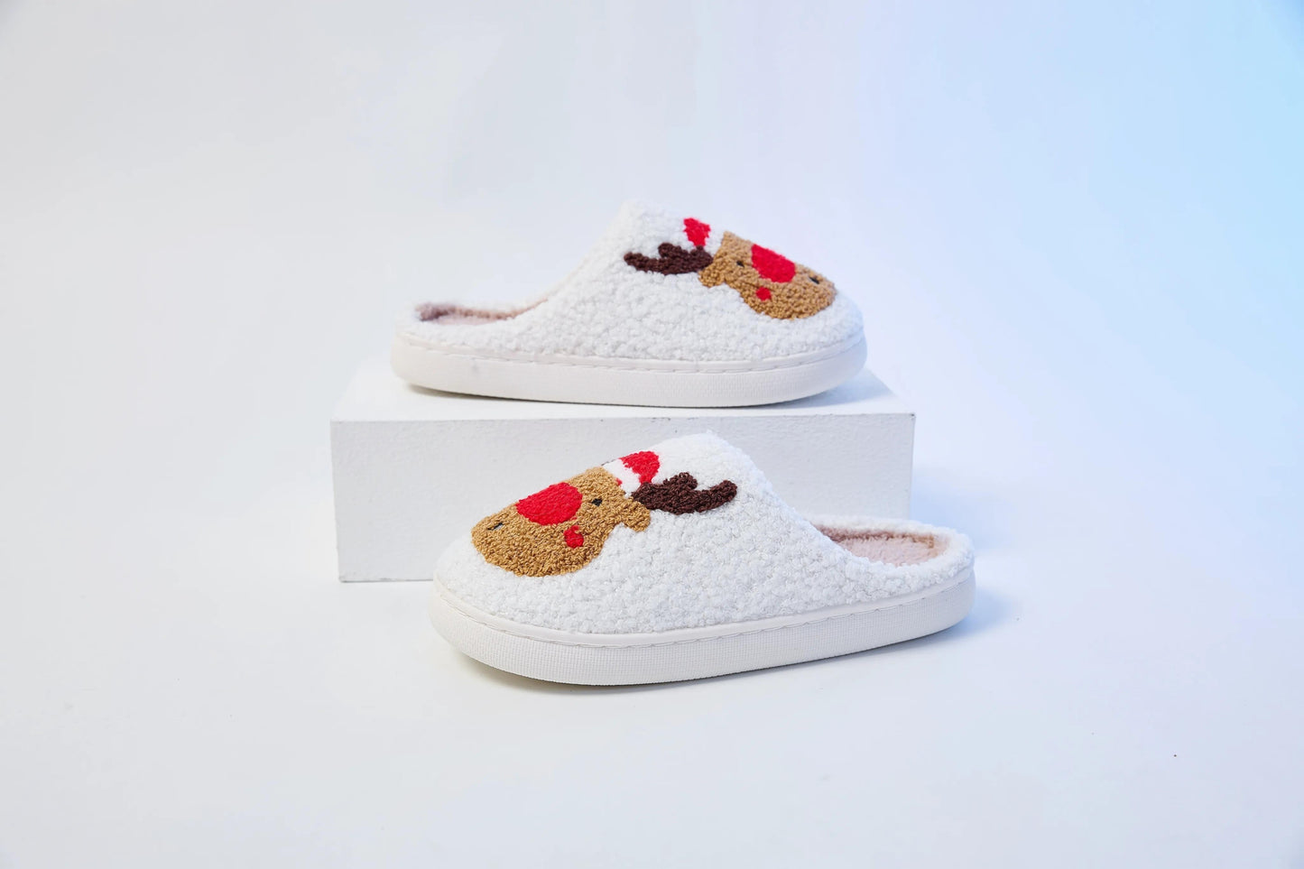 Mrs Hui Men's & Women's Plush Flocked Reindeer Slippers - Cozy Winter Indoor/Outdoor Christmas House with Antlers, Soft Warm & TPR Sole, Unisex -Like Footwear for Holiday Parties, Slippers For Women, House Slippers For Women,