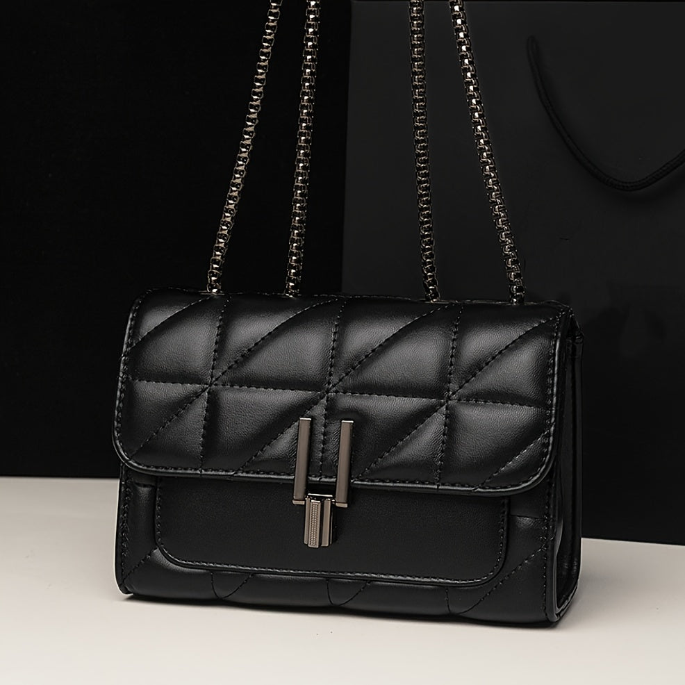 A Women'S Black Plaid Crossbody Bag with a Stylish Chain Shoulder Strap, Featuring a Flap Closure And PVC Lining, Designed for Ladies - Urban Style, Not Washable