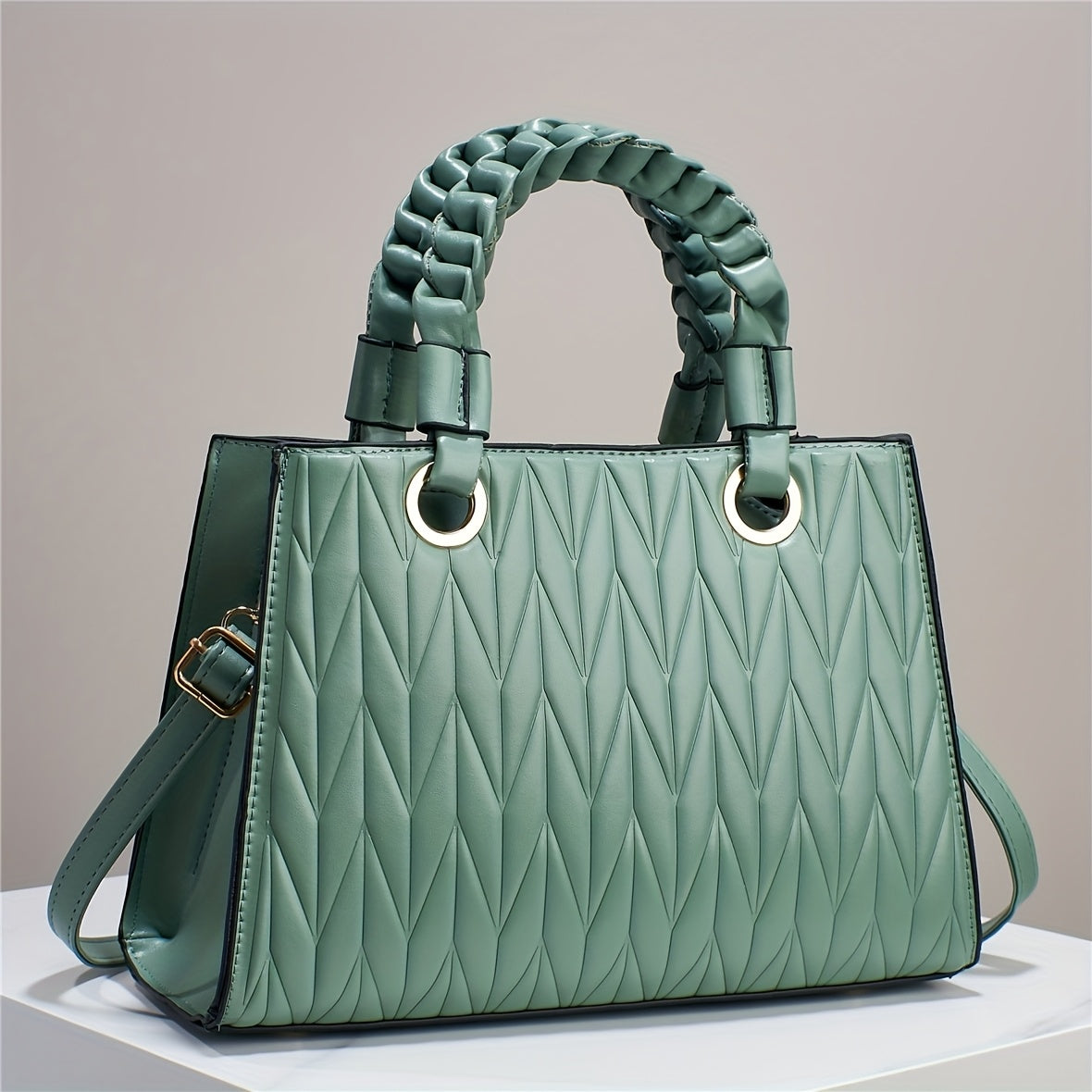 The New Stylish Handbag Is a Spacious Mom Bag, Perfect for Shoulder Or Crossbody Wear, Trendy for 2025, And Exudes a Sense of High Fashion.