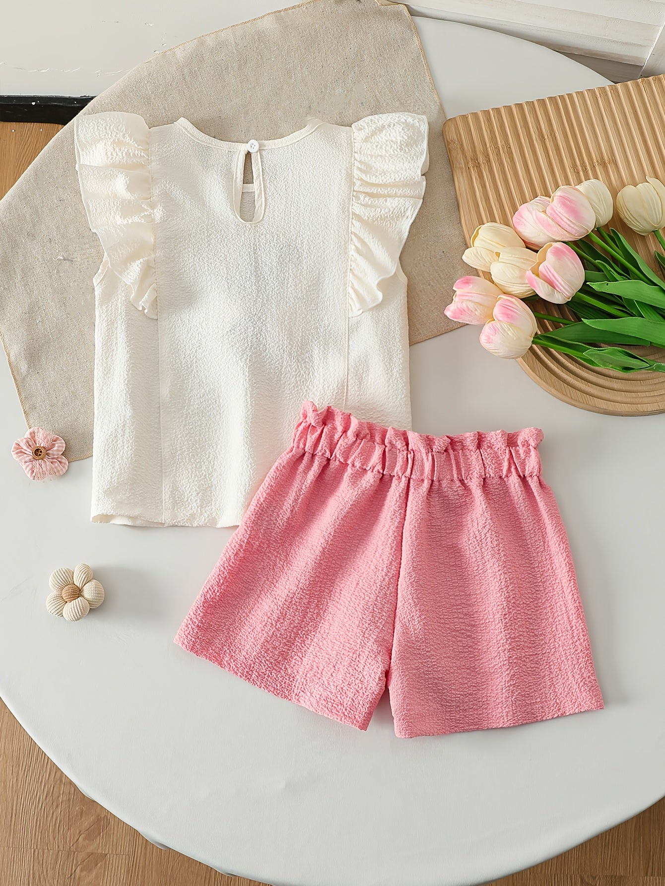 Girls' Summer Two-Piece Set with Floral Sleeveless Top & Shorts