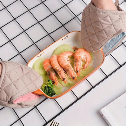 Heat Resistant Silicone Foot Pad with Cover. They Are Multifunctional And Can Be Used As Pot Racks, Microwave Safe Oven Heat Pads, Frying Pan Handle Racks, And Kitchen Countertop Mats.
