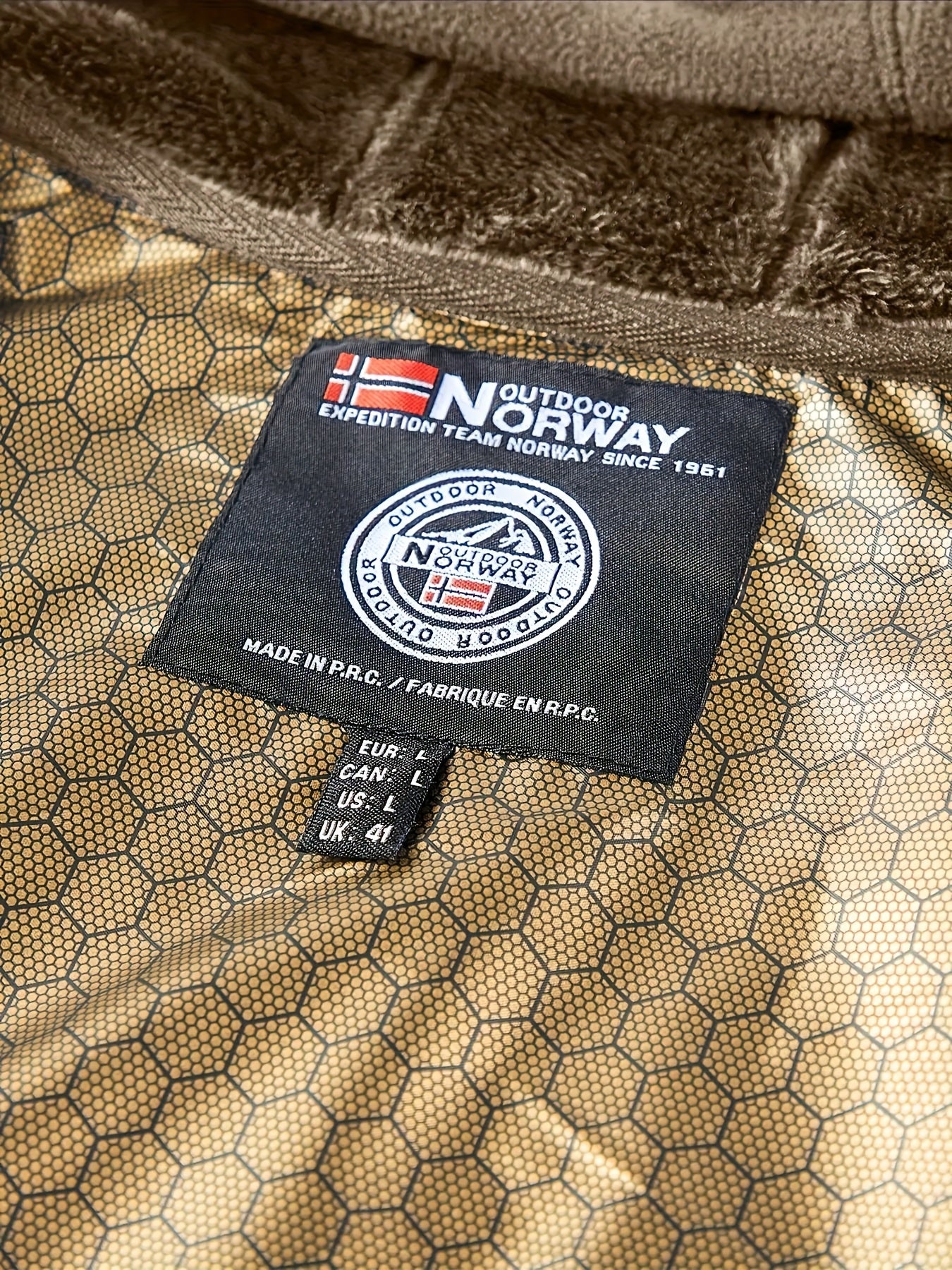 Men's Warm Stand Collar Cardigan Jacket, Honeycomb Heat-Retaining Graphite Lining, Thermal Insulation, Warmer Upper Body, Quality Men's Wear, Warm Lining, Carbon Fiber Technology - Full-Zip Winter Coat, Full-Length Zipper, Ma