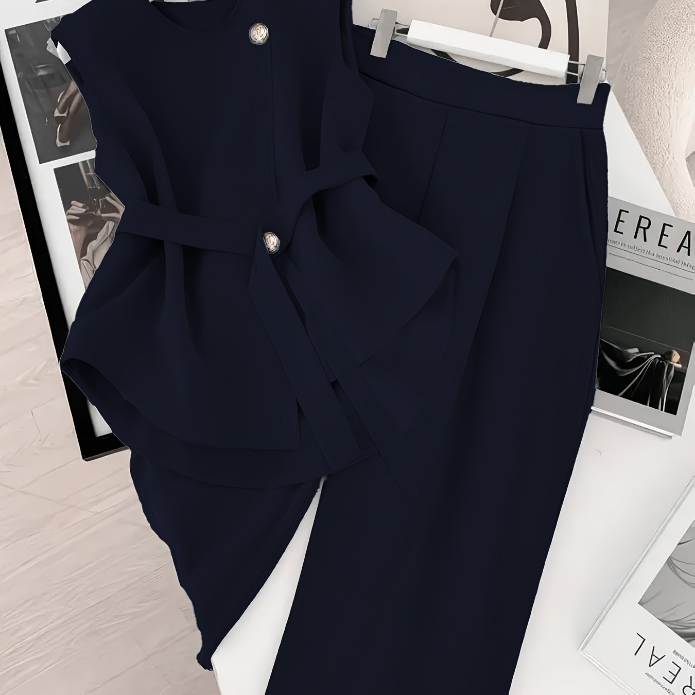 Women's Fashionable Set in Solid Color Top with Straight-Leg Pants, 2pcs Set for Elegant Style - ayq