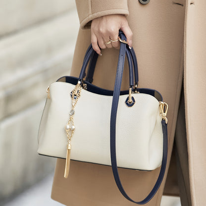 Elegant Large-Capacity Women's Leather Tote Bag with Tassel