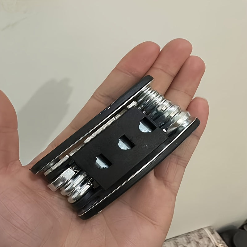 A 16-in-1 Socket Wrench Set with Non-slip Grip and Rotating Design - Durable, Easy to Use, and a Universal Wrench Tool Suitable for Home and Automotive Repairs. Includes a Storage Case, Made of Stainless Steel, an Essential f