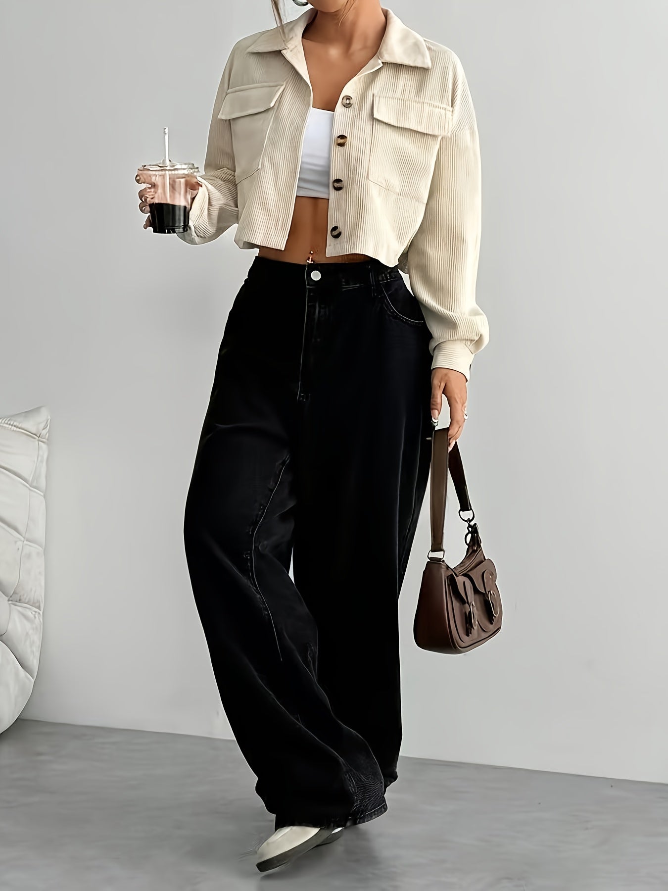 Women'S Chic Beige Bomber Jacket with Button Details - Casual Short Sleeve, Lapel Collar, Pockets, Perfect for Fall/Winter Outings, Casual Outerwear | Chic Bomber Jacket | Buttoned Jacket