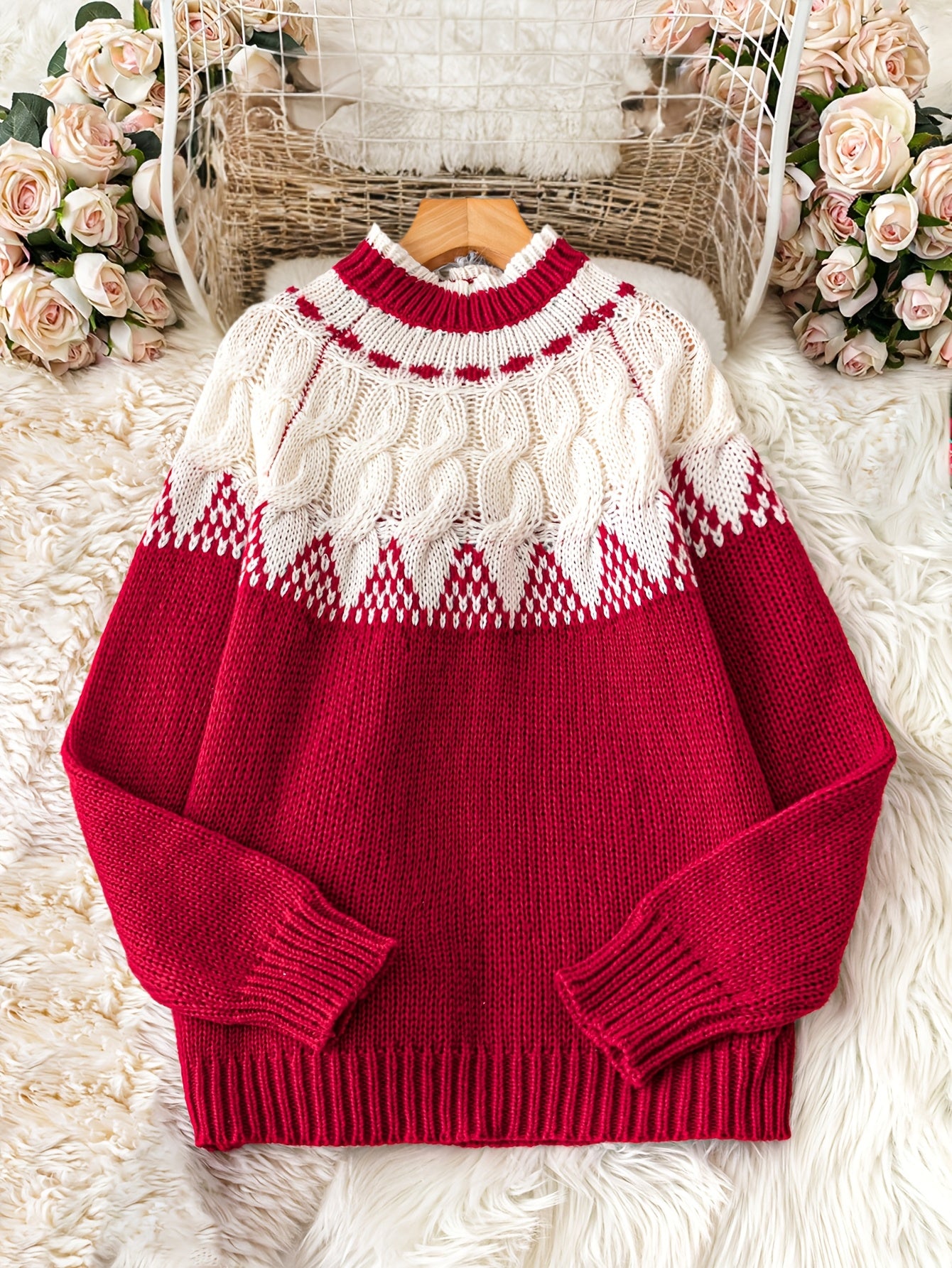 Women's Knit Sweater, Casual Round Neck, Polyester, Floral Cable Pattern, Autumn/Winter Fashion, Pullover Style, No Detail, Knitted Fabric