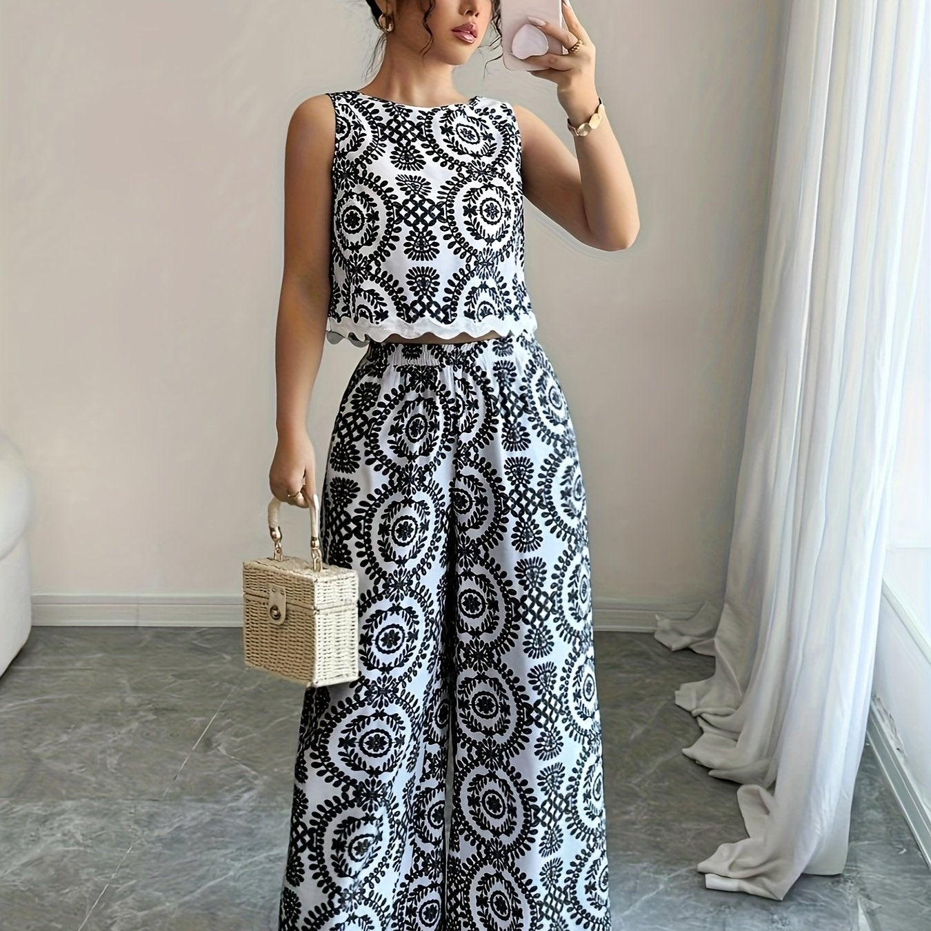 2pcs Women's Plant Pattern Round Neck Sleeveless Top and Pants Set