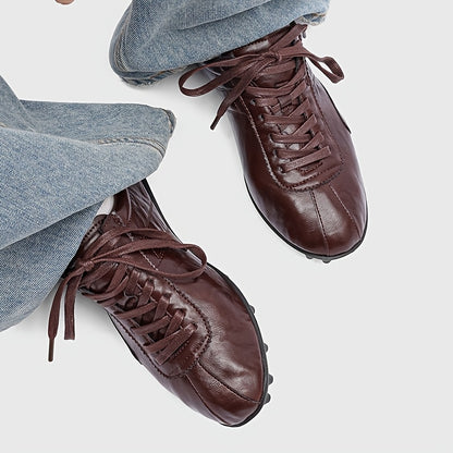 Men's Minimalist Pleated Casual Lace-Up Training Shoes