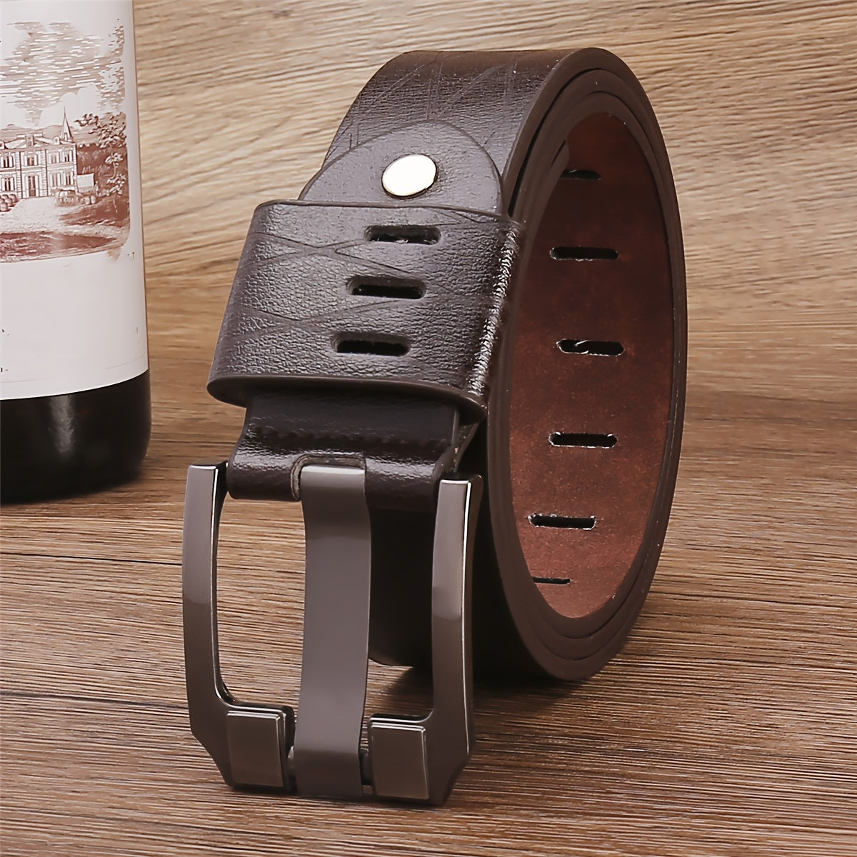 This Men's Belt and Wallet Set Features a Belt Crafted from Textured PU Leather with a Stainless Steel Buckle. Its Minimalist Design Suits Various Occasions, Combining Refined Texture with a Practical Shape. This Stylish and