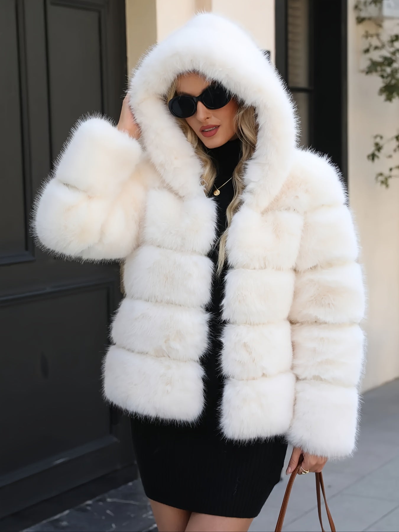 Women's Elegant White faux fur coat - Luxury Winter Outerwear with Single-Button Closure, Machine Washable Cold-Weather Jacket for Evening Events, Parties & Everyday - Chic Winter Coat for Women (Solid Color, O-Line Silhouett