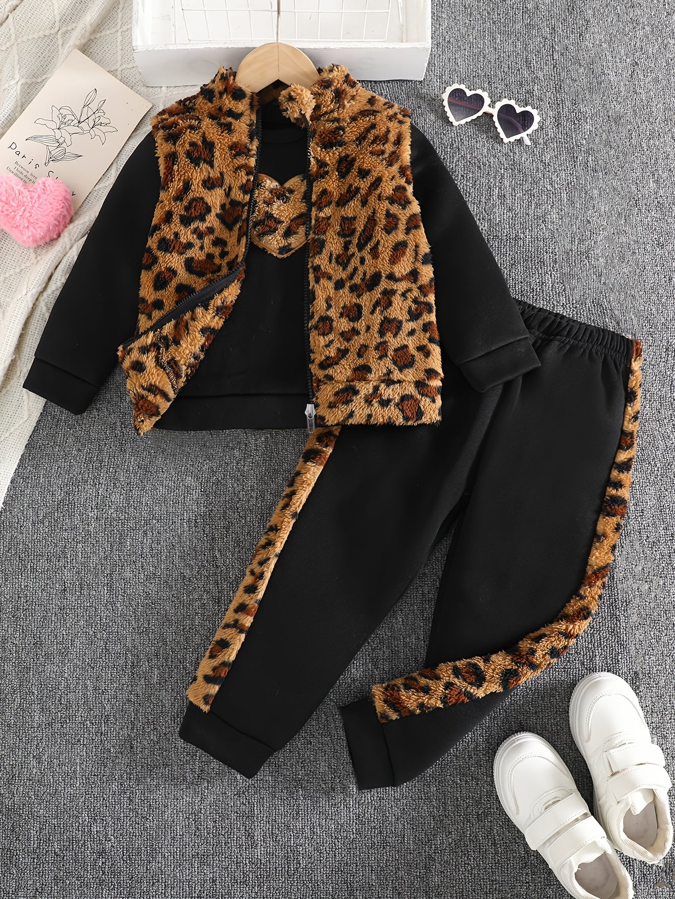 Girls 3-Piece Heart Pattern Fall/Winter Casual Set