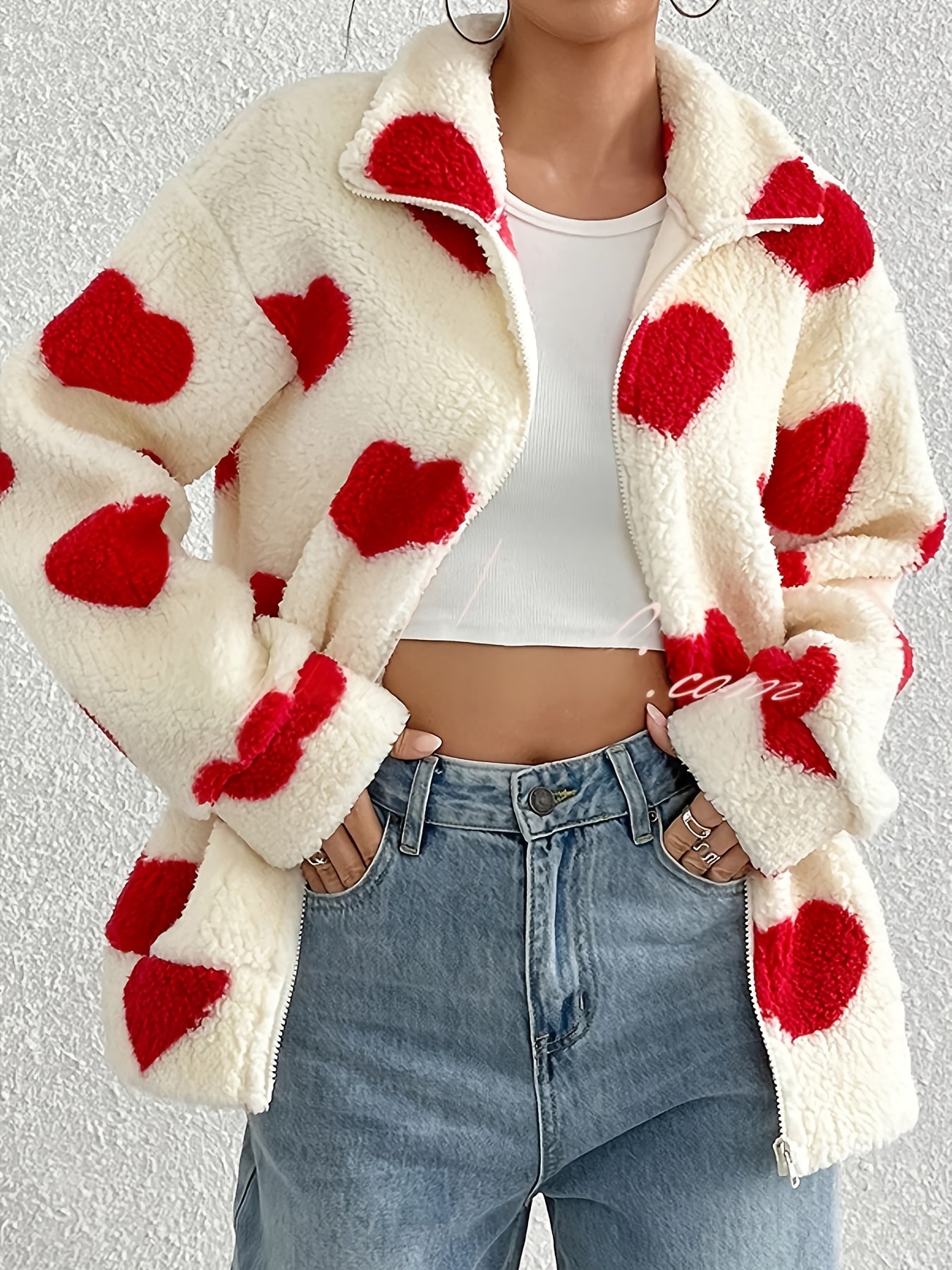 Women'S Elegant Heart Pattern Fleece Jacket - Cozy Long Sleeve Zip-Up Coat with Red Hearts, Beige, Perfect for Fall & Winter, Casual Style, Casual Winter Wear | Heart Pattern Jacket | Zippered Jacket