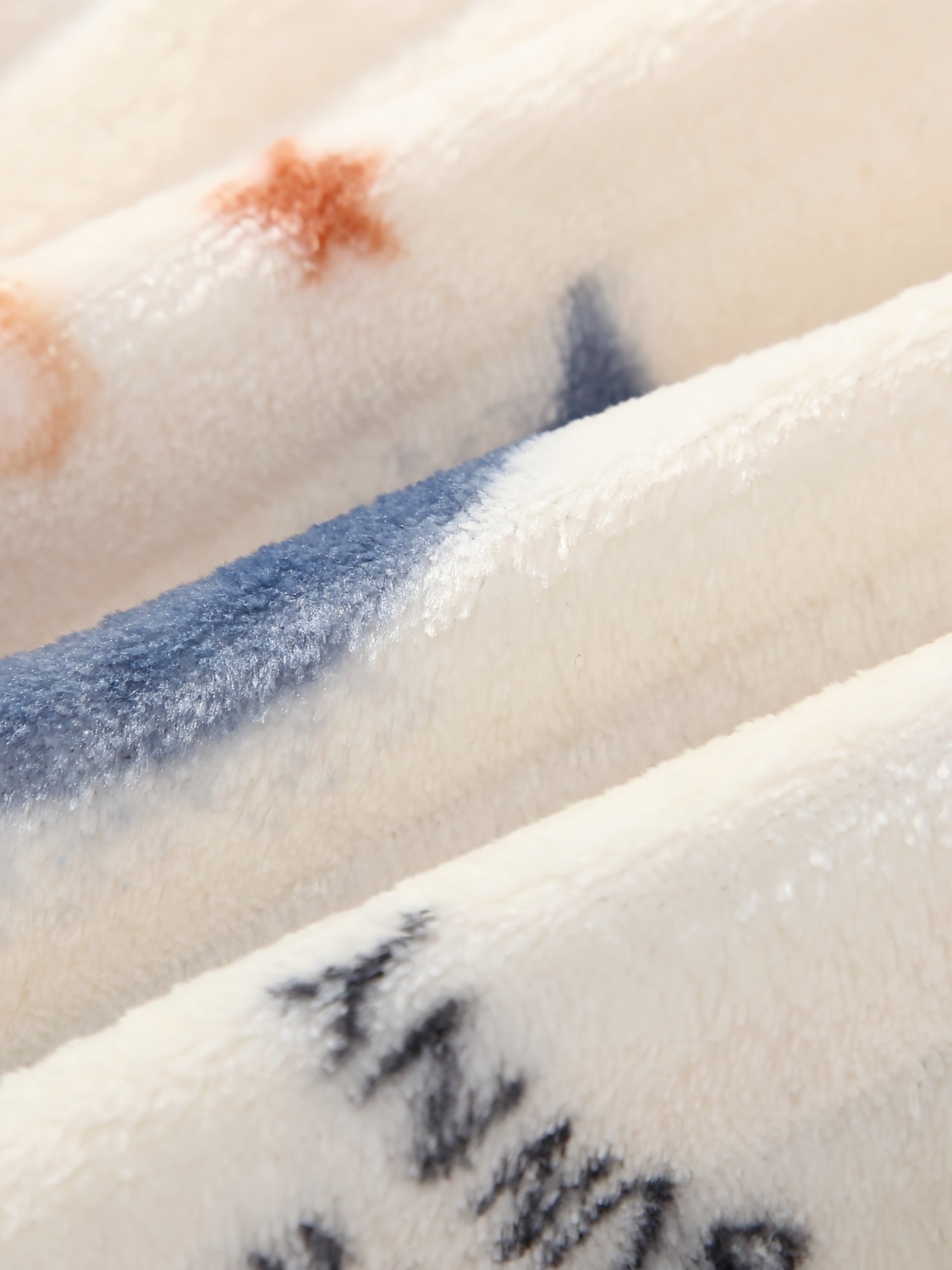 2025 New Autumn And Winter Boys' Home Clothes Two-Piece Baby Pajamas Set Flannel Thick Velvet Thickened Moon Bear Pattern Pocket Button Style Cold-Proof Thermal Underwear