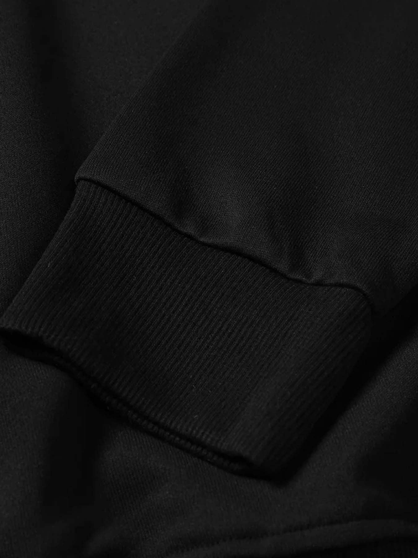 Men's Happy New Year Print Sweater - Champagne Glass & Confetti Design, Round Neck Casual Pullover, Machine Washable Winter Warmth, Comfortable Knit Sweater for Parties & Casual Attire (New Year's Eve Outfits) - Stylish Men's