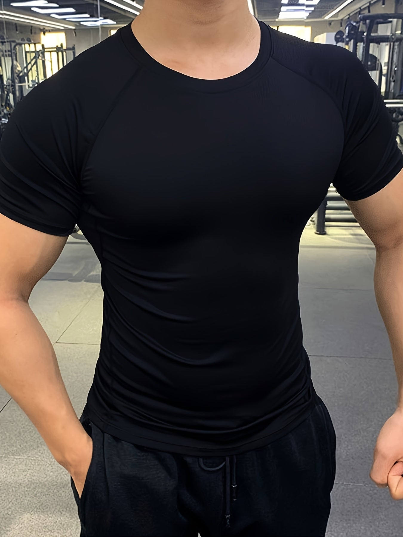 Men's Quick-Dry Athletic T-Shirt - Stretchy, Breathable Polyester, Short Sleeve, Round Neck, Black, Gym  Running Workout Essential, Sports Clothing   Sleek Athletic Tee   Breathable Fabric, Workout Clothes