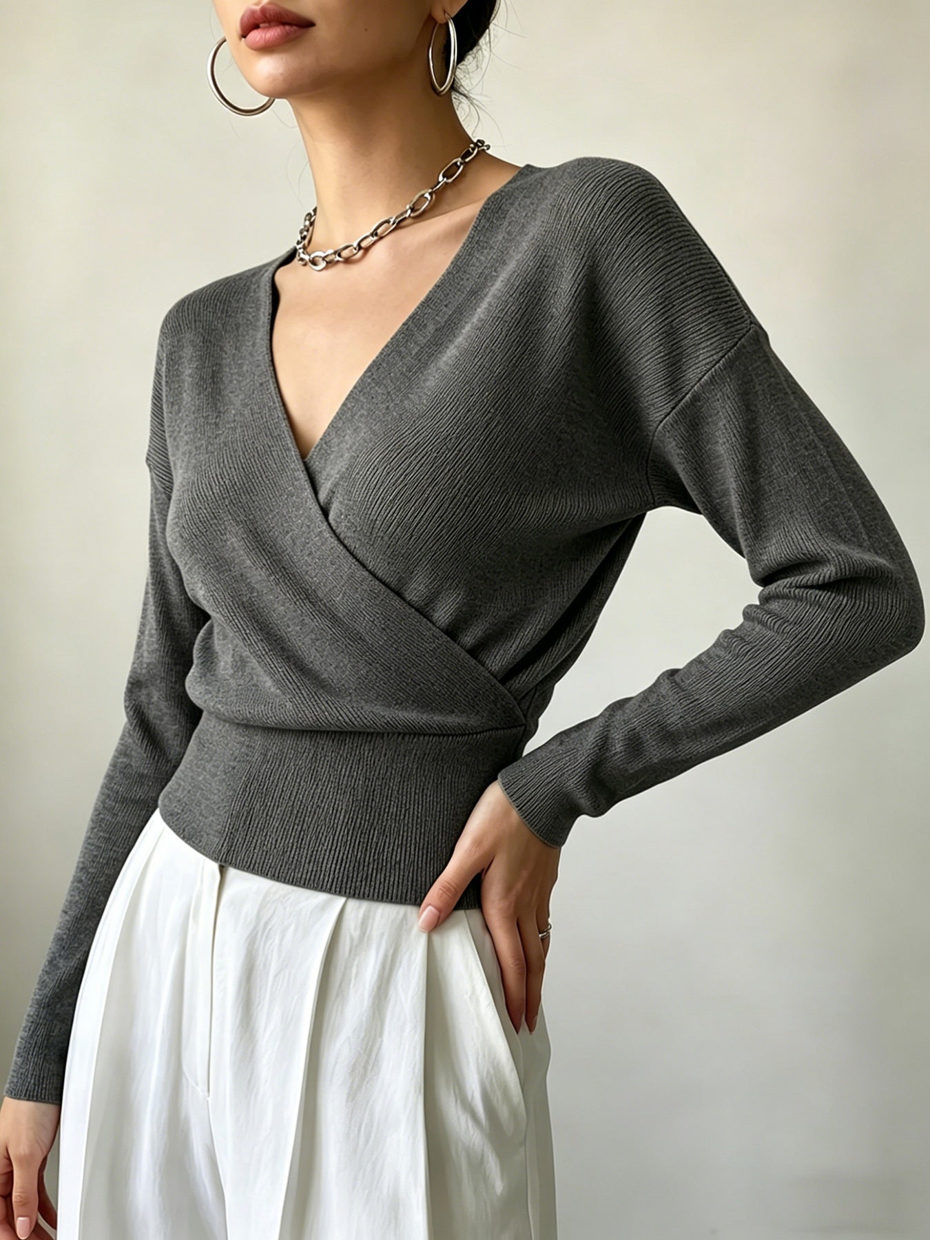 Women's Elegant Cross-Collar V-Neck Pullover Knitwear for Fall/Winter