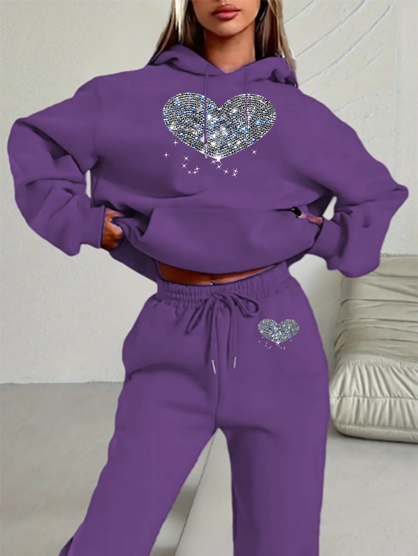 Ladies' Autumn-Winter Casual Hooded Sweatshirt and Pants Set with Shiny Heart Print | Comfortable Fleece-Like Feel, Drawstring Details