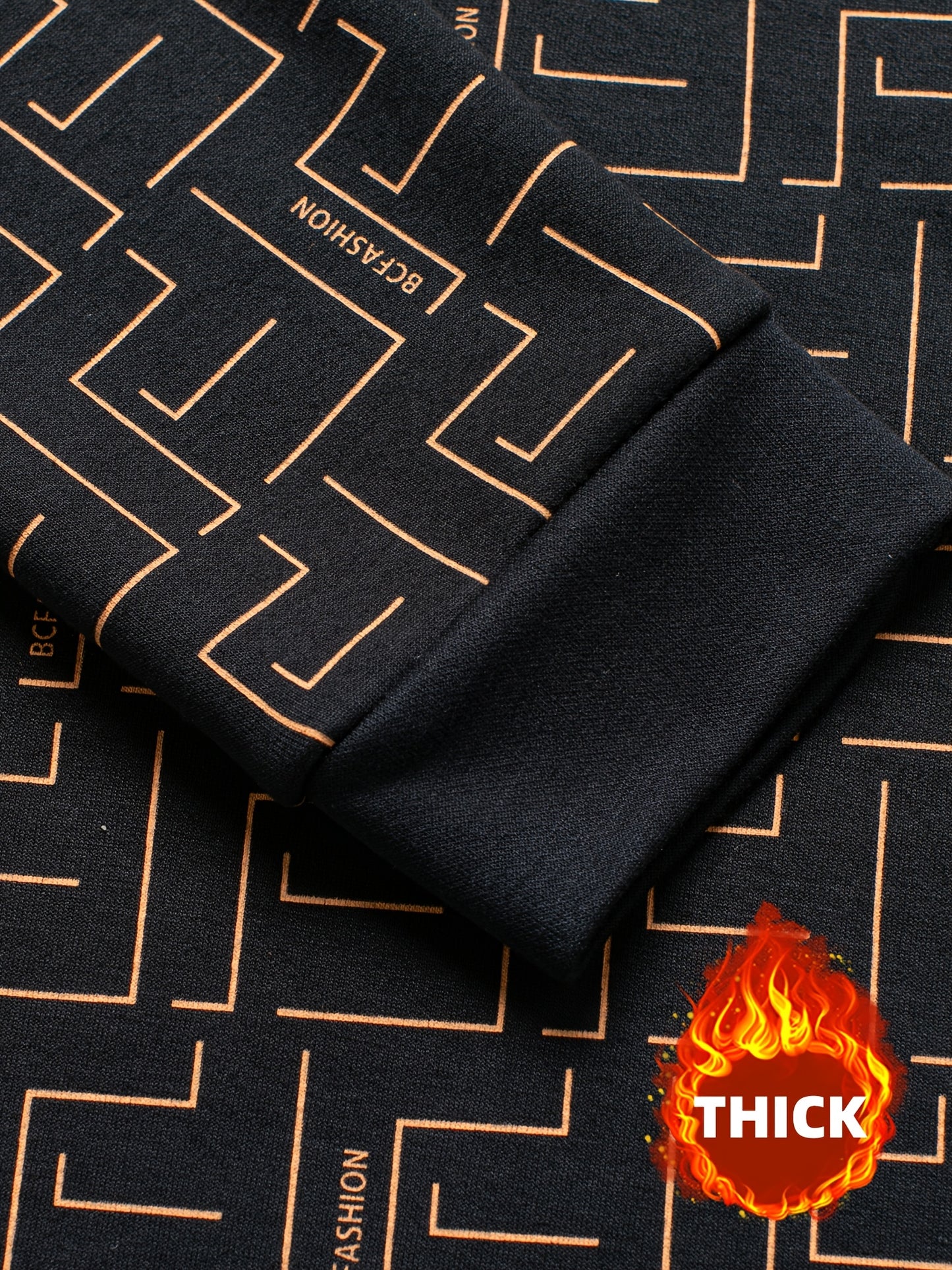 New Autumn And Winter Men'S Long-Sleeve Fleece Sweatshirt, Featuring a Geometric Pattern Design, Warm And Soft Stylish Round-Neck Sweatshirt, a Perfect Gift for Men to Keep Warm