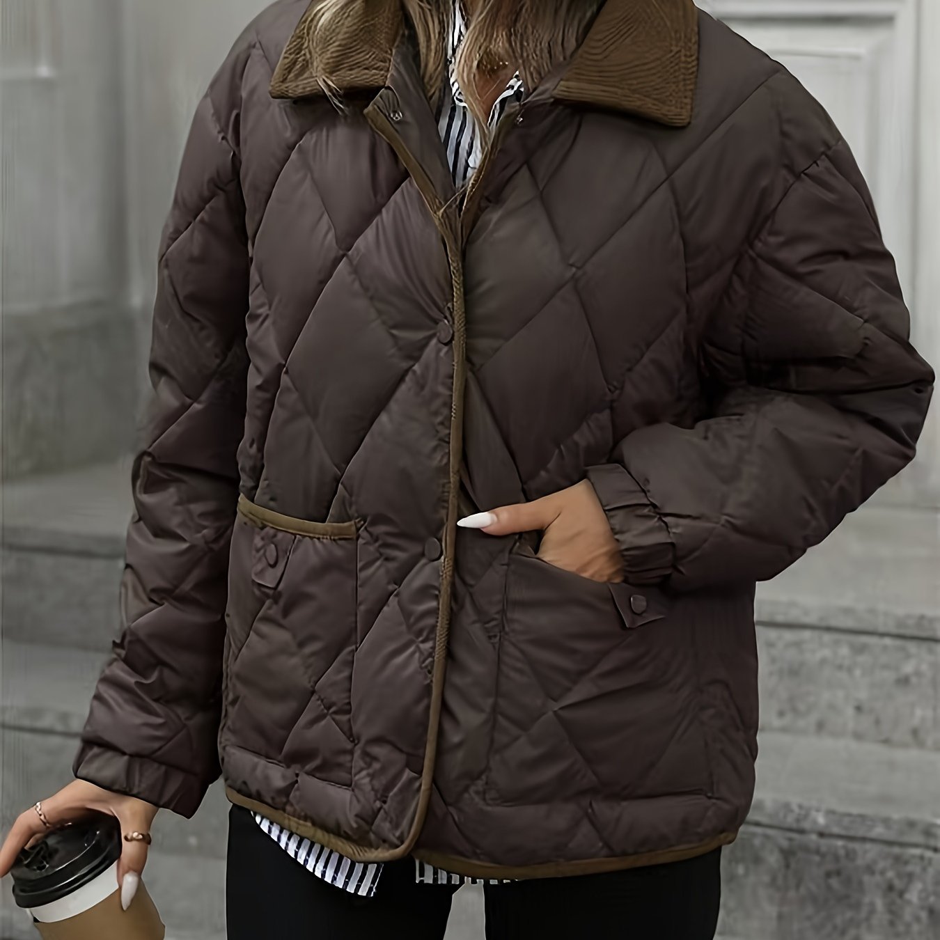 Rhombus Pattern Fashion Women's Top, Collar Spliced Single-Breasted Short Coat, Winter 2024 New Arrival, Contrast Trim, Petite-Friendly Jacket, Fashionable Warm Casual Outerwear, High-Reviewed