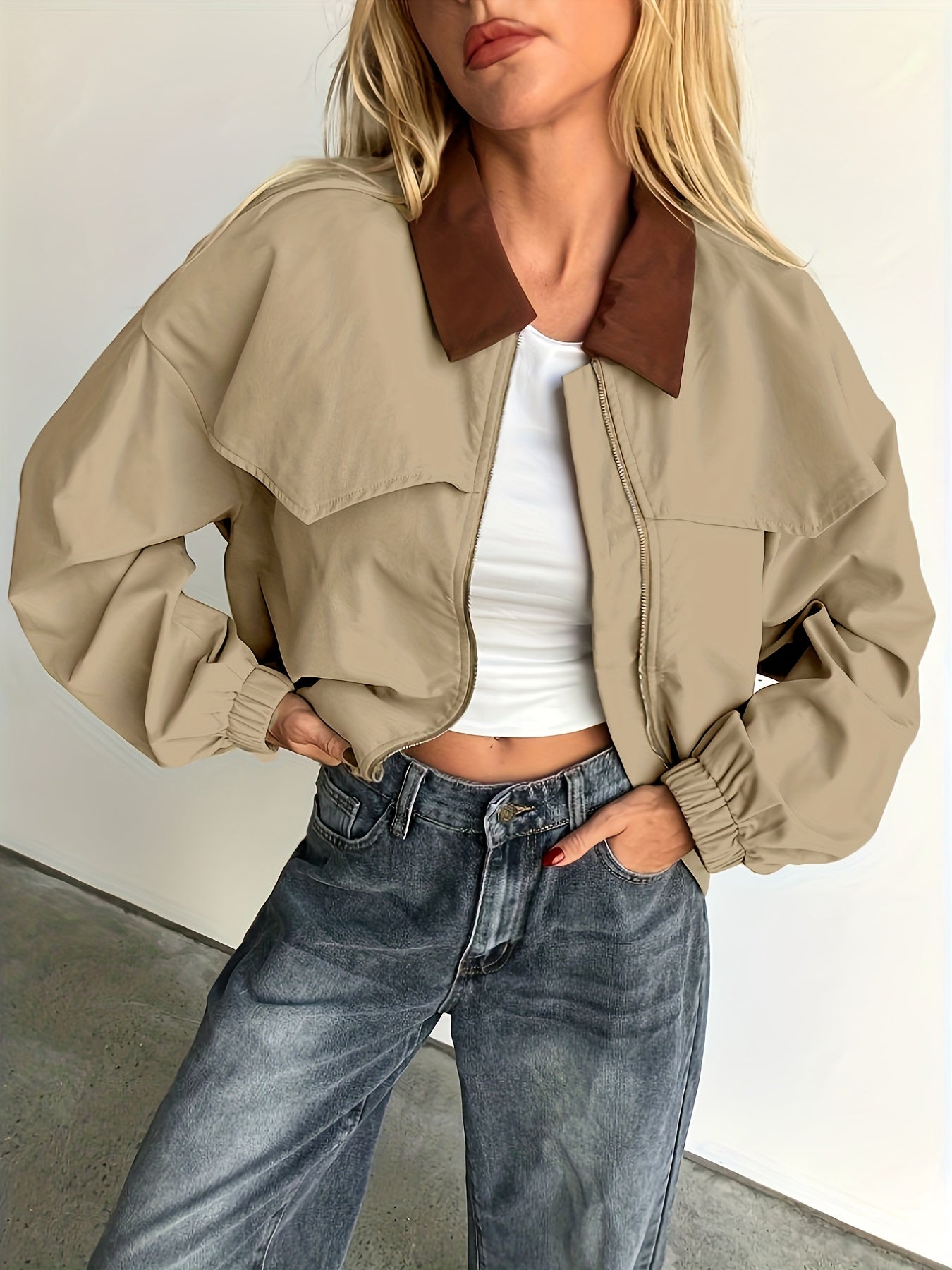 Women'S Lightweight Square Neck Jacket - Beige Casual Spring/Fall Jacket with Brown Trim, Long Sleeves, and Front Pockets for Stylish Layering, Lightweight Jacket