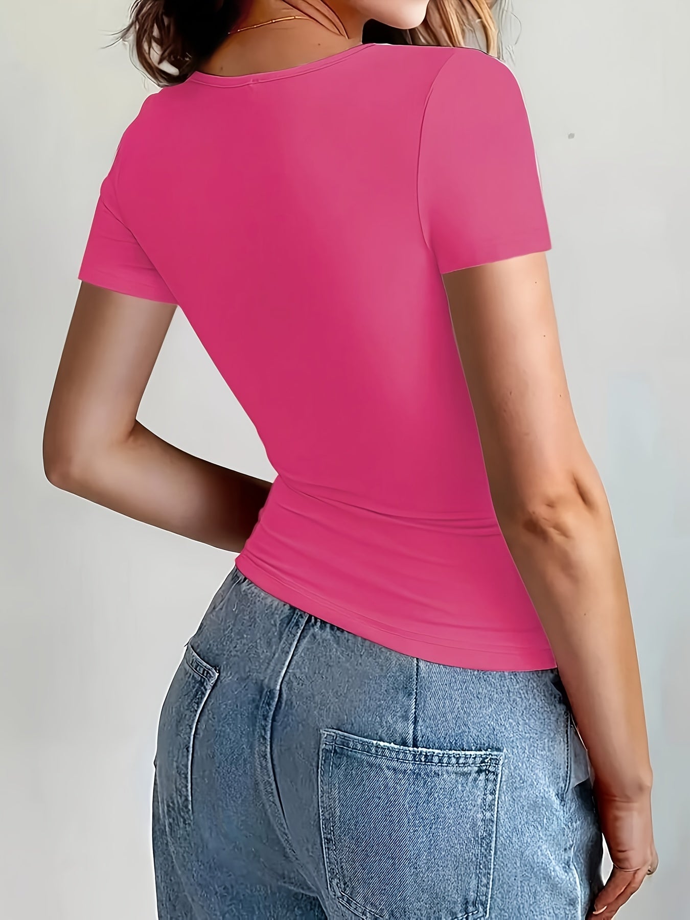Women’s Solid Color Fitted Short-Sleeve T-Shirt for Summer