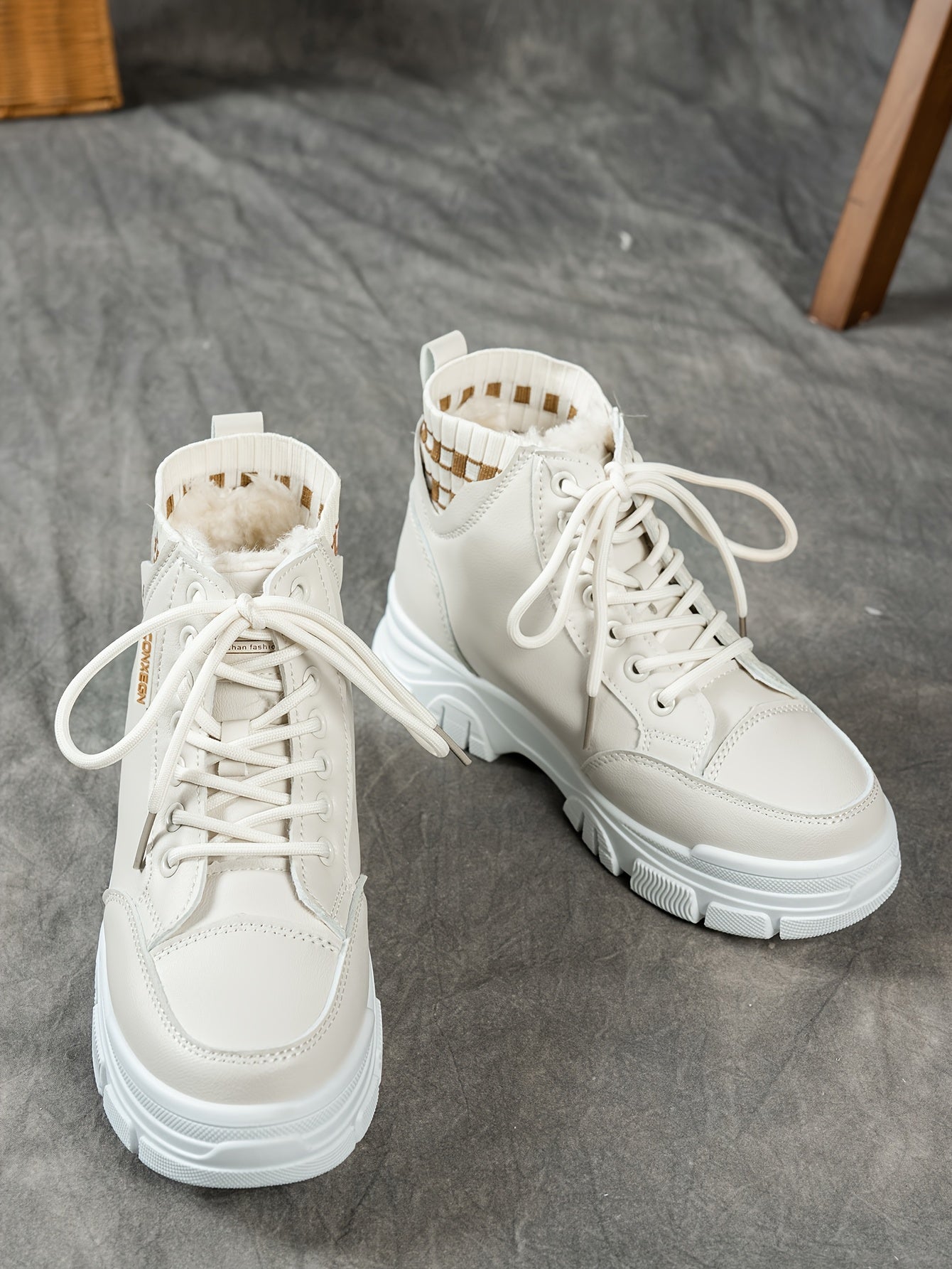 gfhfgjjfg Women's Casual High-Top Platform Ankle Boots with Lace-Up Closure, Thick Rubber Sole & Faux Cover Upper - Winter Warm Round Toe Boots for Casual Attire (Black/White/Beige), Comfortable Footwear, Durable Traction Foo