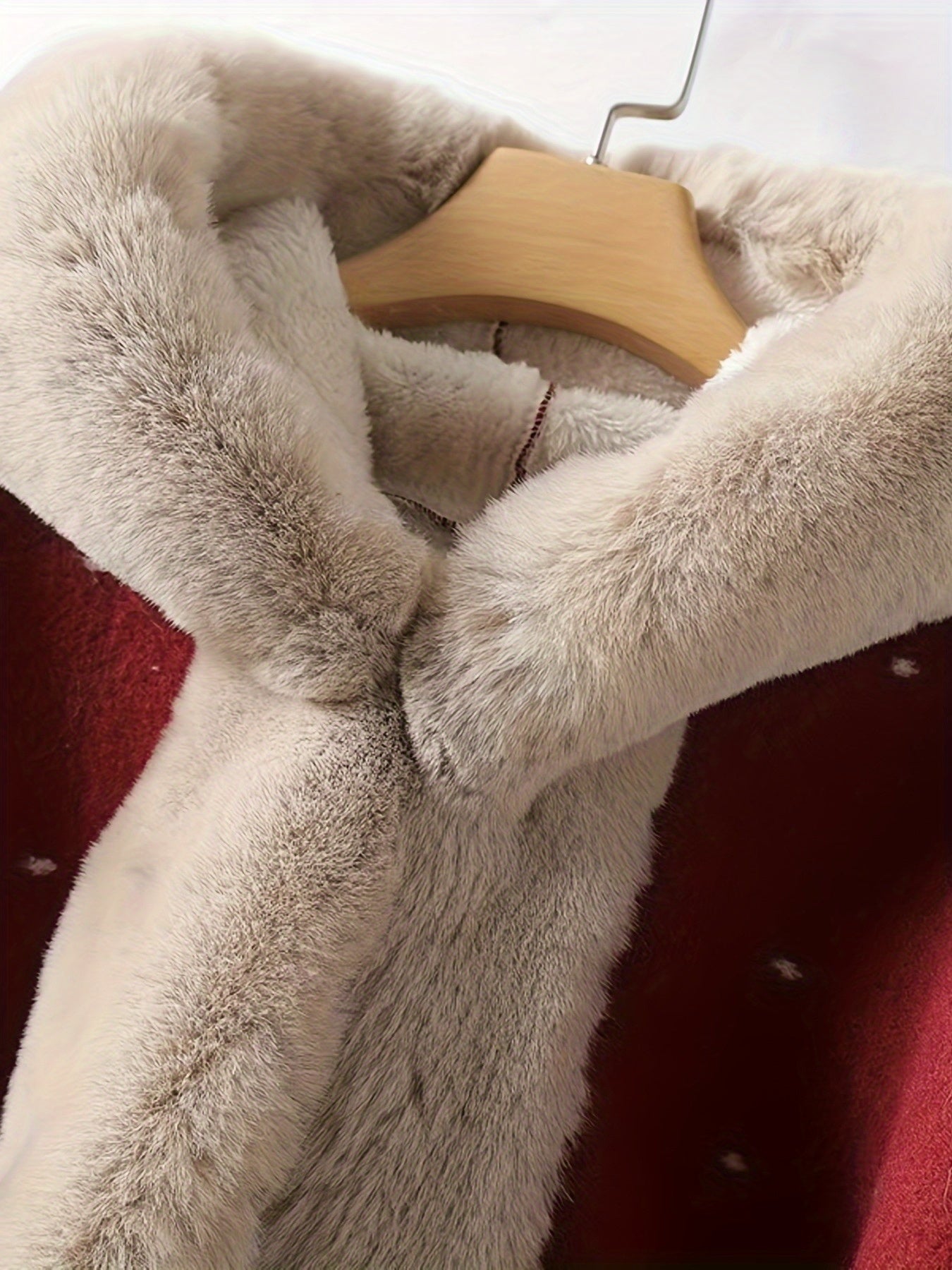 Plus Size, Women's Elegant Red and Beige Christmas Cape - Hooded Winter Cloak with, Non-Stretchy Fabric for Holiday Parties, New Year's Eve, Everyday Winter Outfits - Elegant Special Line, Seasonal Fashion, Stylish Fringe Tri