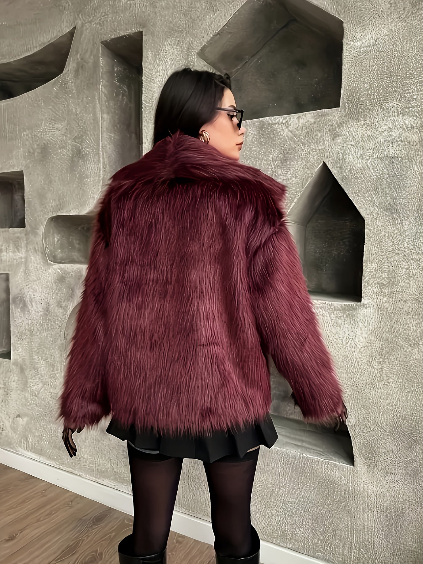 Women'S Elegant Faux Fur Coat - Winter Warmth, Sophisticated Design, Solid Color, Perfect for Fall & Winter, Stylish Outerwear, Winter Fashion, Sophisticated Style, Highquality Finish, Fashionable Outerwear, Fashion Lovers