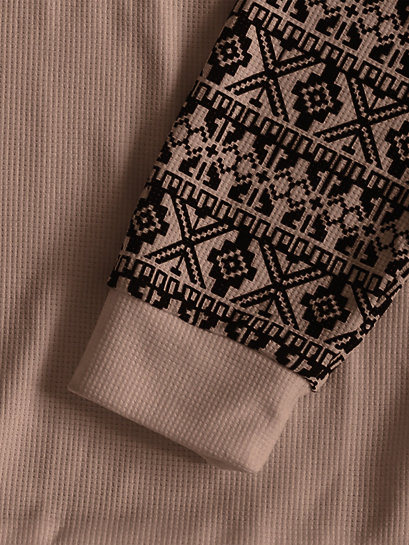 Men'S Long-Sleeve T-Shirt in a Heavy Waffle Knit for Autumn, Perfect for Casual Wear