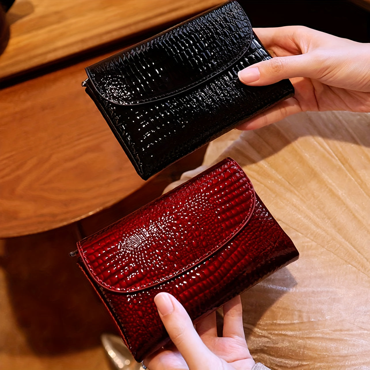 Women'S Luxury Genuine Leather Wallet - European & American Style Compact Trifold with Magnetic Closure, Golden-Tone Hardware, Zipper Pocket - Elegant, Red