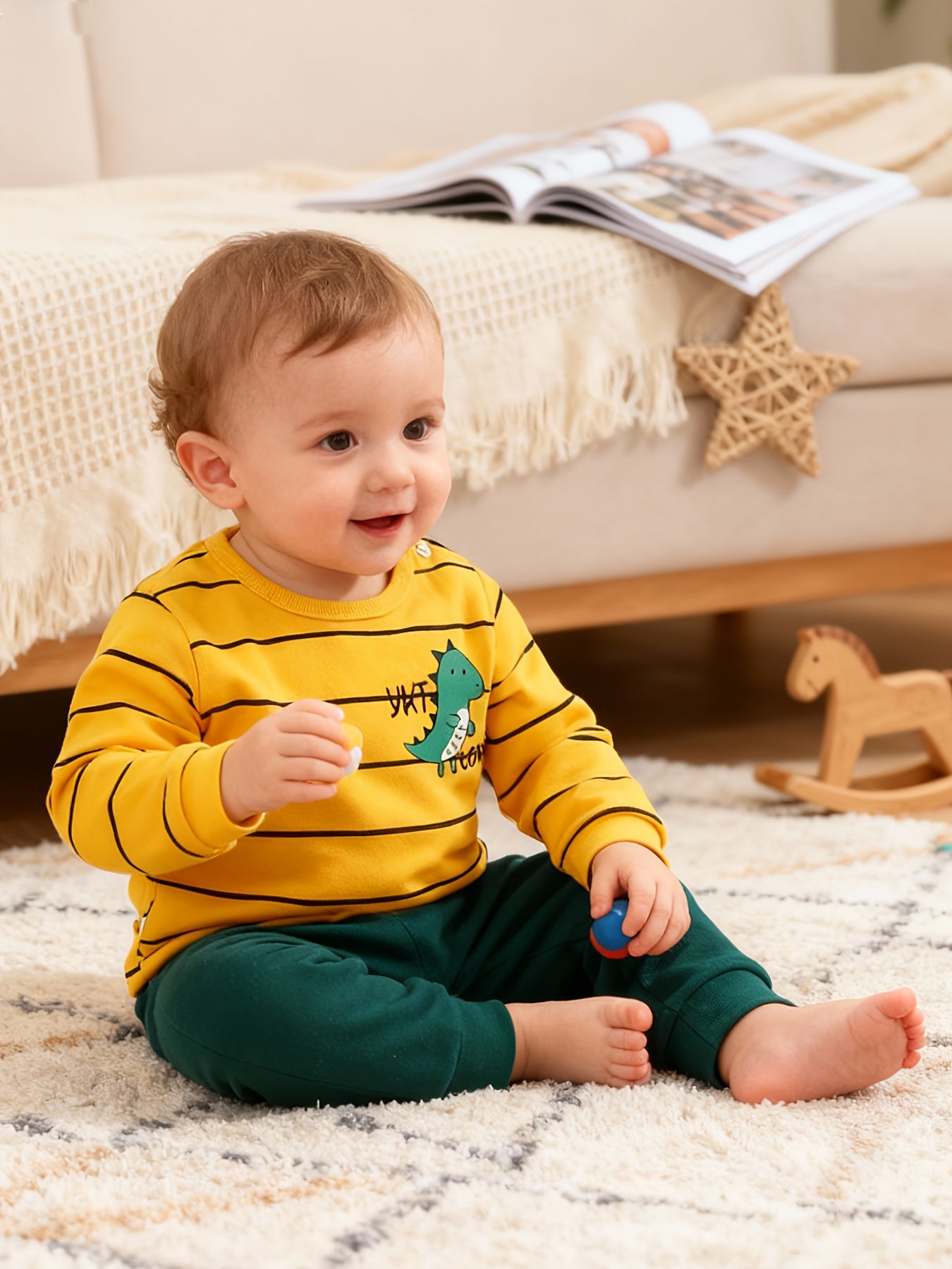 Boys' Winter Dinosaur Sweatsuit Set - Striped Long Sleeve Cotton Outfi