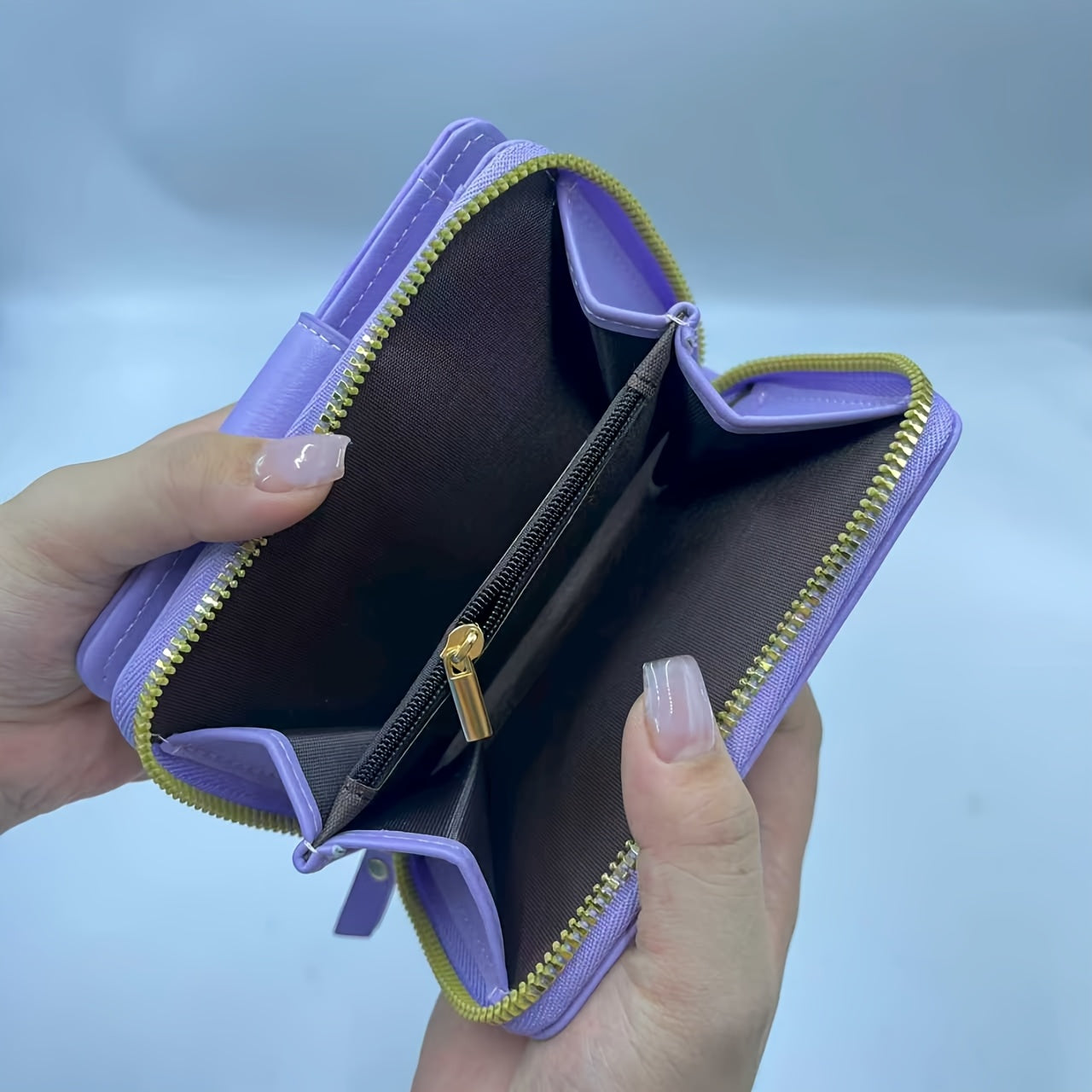 Large Capacity Butterfly Clasp Wallet with Single Zipper | Multiple Card Slots, Fresh and Easy Style, Lining, Zip Pocket - KAIPIBAO