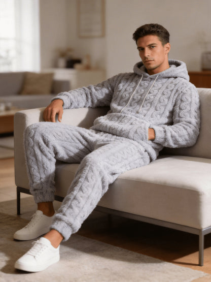 Men's Lined Hoodie and Pants Set for Fall and Winter Comfort