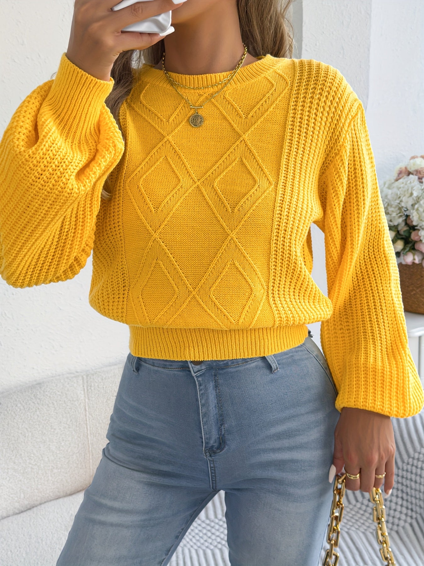 Women's Fall/Winter Crew Neck Diamond Knit Sweater with Lantern Sleeve