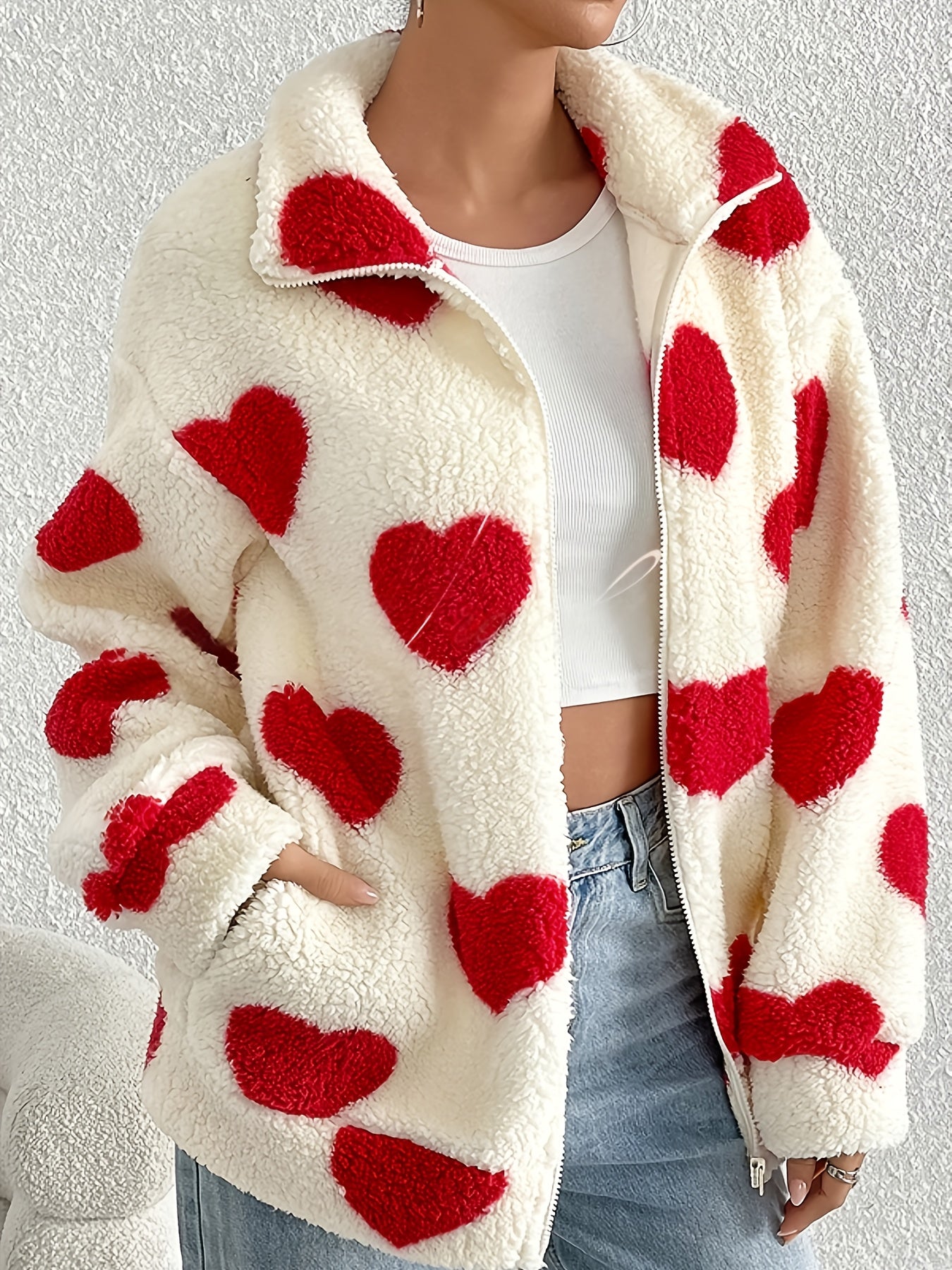 Women'S Elegant Heart Pattern Fleece Jacket - Cozy Long Sleeve Zip-Up Coat with Red Hearts, Beige, Perfect for Fall & Winter, Casual Style, Casual Winter Wear | Heart Pattern Jacket | Zippered Jacket