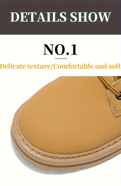 Men's Snow Sports Training Shoes for Autumn and Winter, Featuring a Plush-lined Thick Design for All-over Comfort. Soft, Light Beige-friendly, and Thickly Insulated for Warmth, Suitable for Various Winter Leisure Activities.