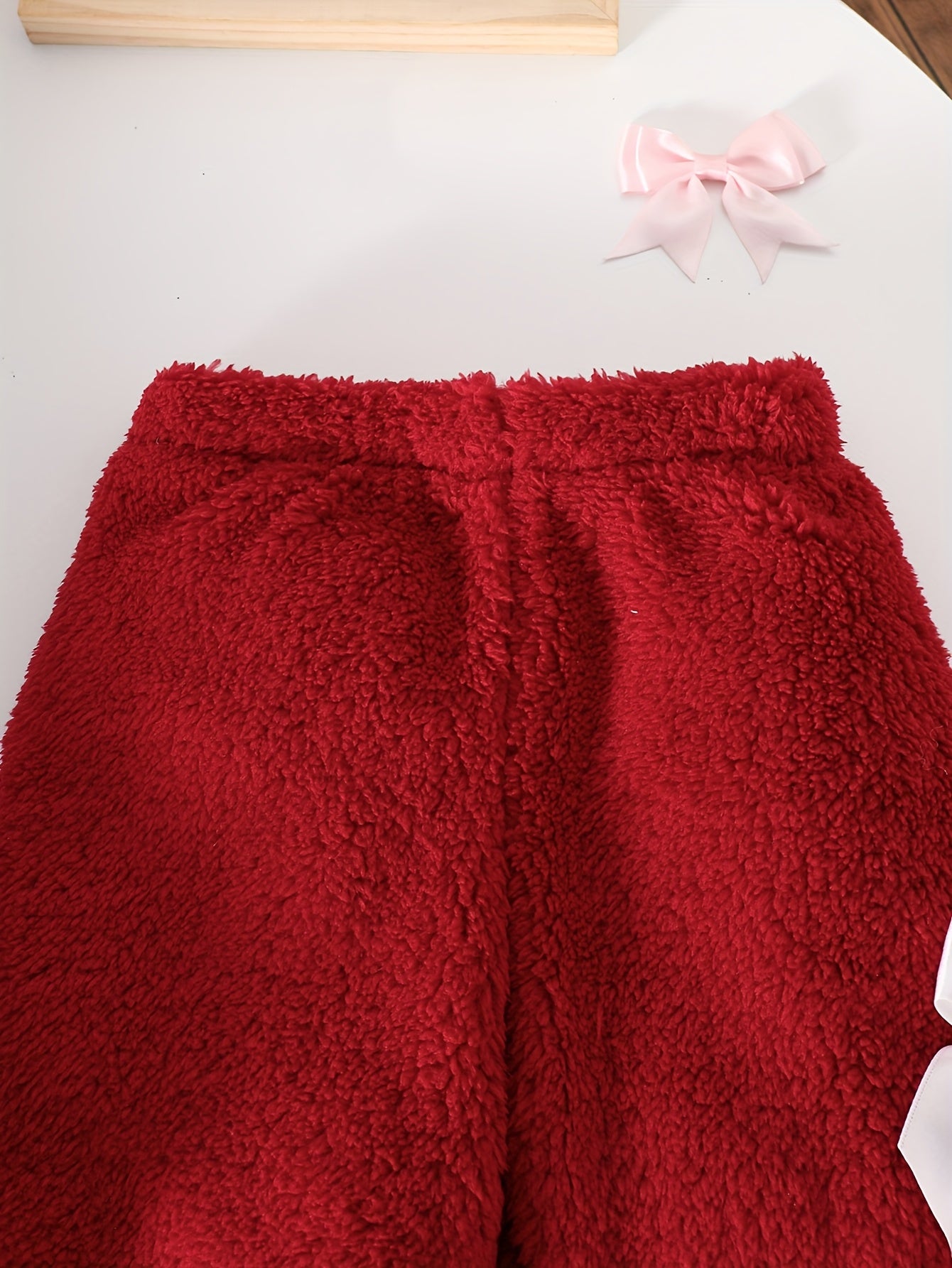 Two-Piece Cute Girls' Autumn/Winter Set: Long Sleeve Hooded Plush Butterfly Top with Pants, Perfect for Daily Outdoor Wear. Cozy Faux Fur Fabric - Essential Indoor & Winter Accessory and Holiday Gift Idea, Perfect for Outdoor