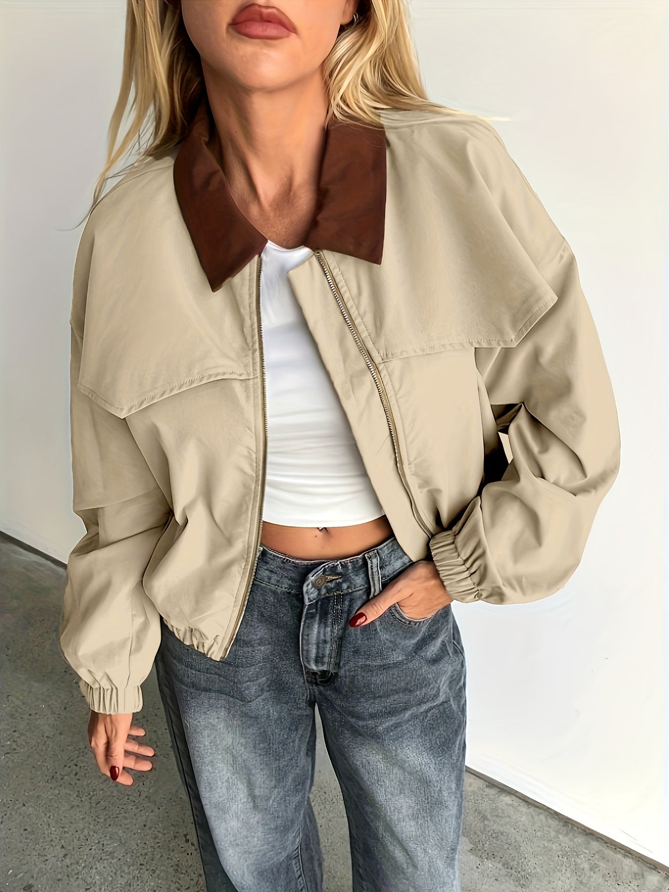 Women'S Lightweight Square Neck Jacket - Beige Casual Spring/Fall Jacket with Brown Trim, Long Sleeves, and Front Pockets for Stylish Layering, Lightweight Jacket
