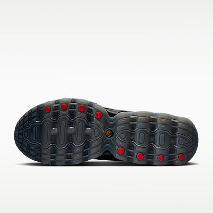 Nike Air Max DN8 Men's Low-Top Sneakers in Black/Grey