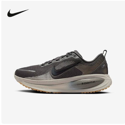 Nike Vomero 18 Zoom Low-Top Fabric Sneakers