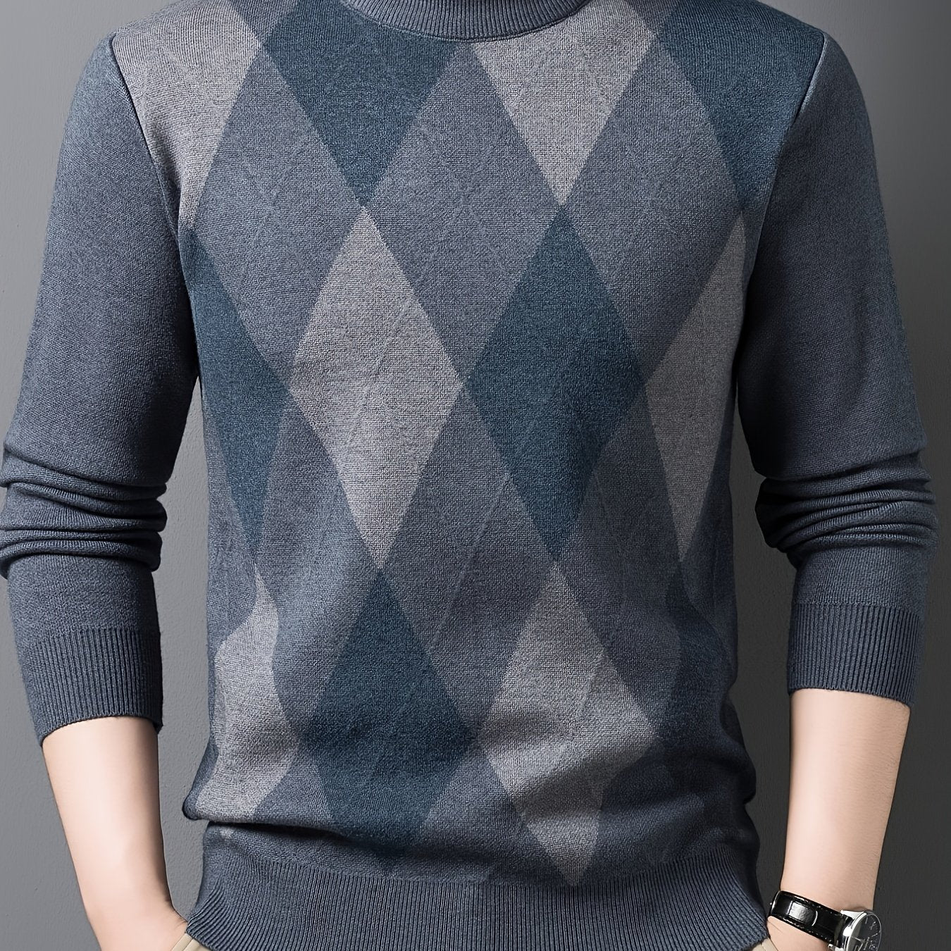 The New Autumn And Winter Collection Features a Men'S Long-Sleeve Knitted Pullover with a Zipper Design And Ribbed Round Neck. This Casual And Stylish Sweater Is Versatile for Daily Wear in The Fall And Winter, Suitable for L
